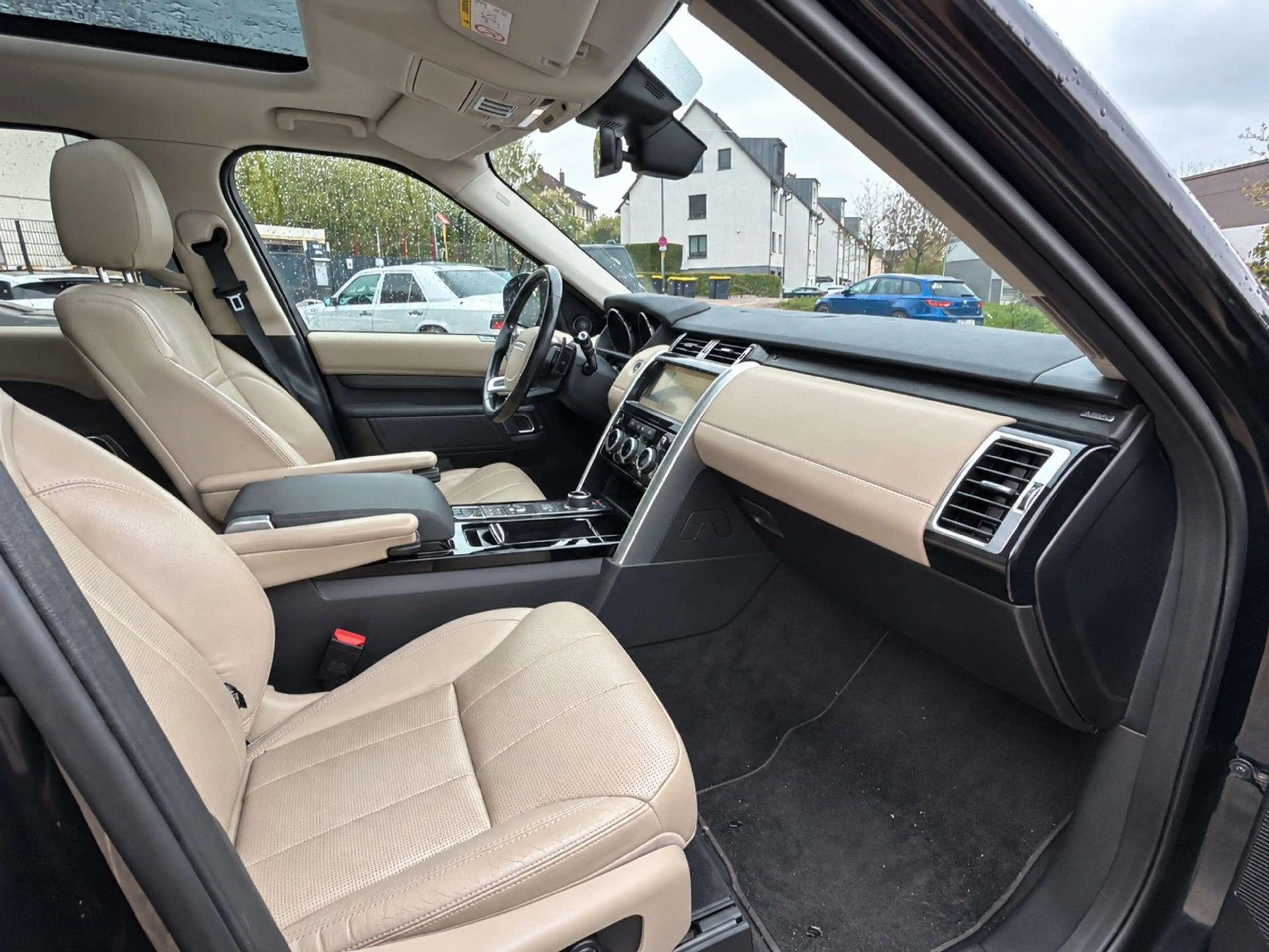 Land Rover Discovery HSE | 7-Sitzer | ACC | Pano | Leder — photo 11
