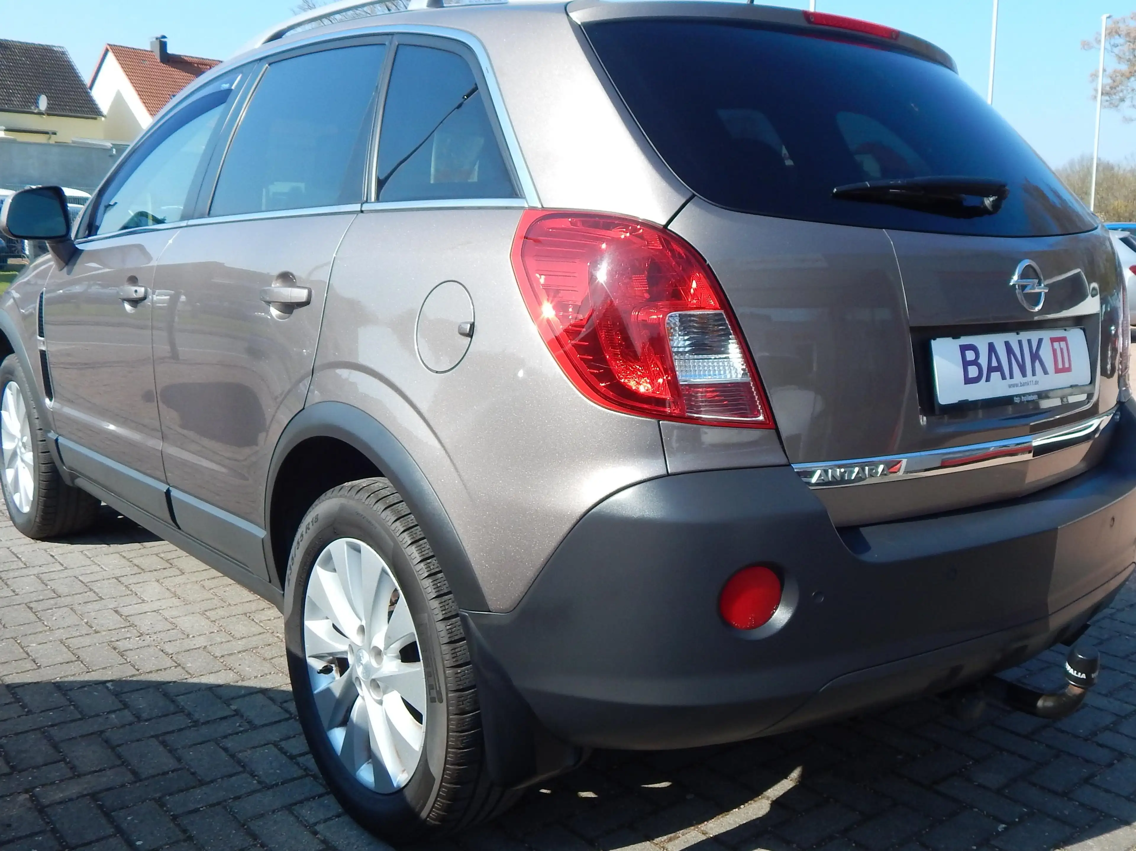Opel Antara Design Edition 4x4 — photo 2