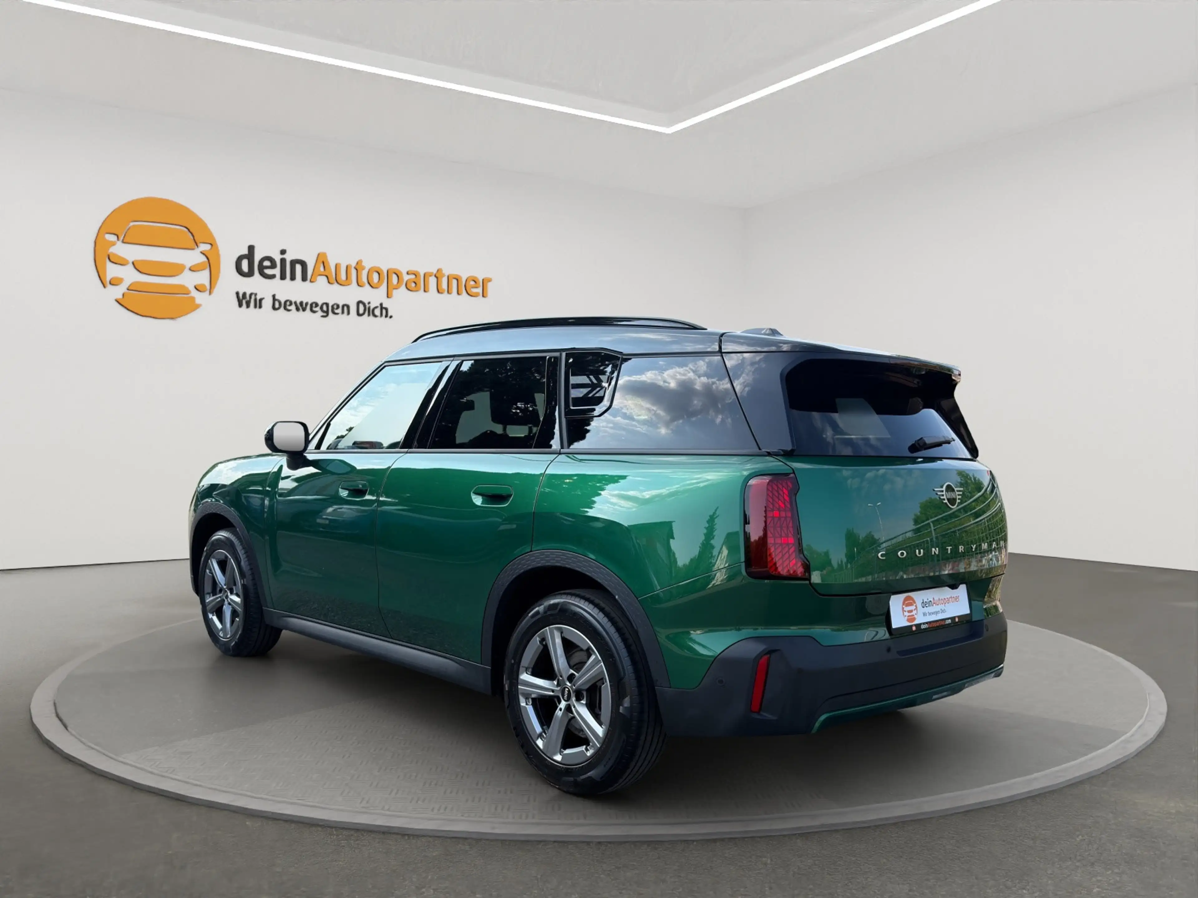 MINI Cooper C M Plus /HUD/AHK/LEDER/Pano — photo 7