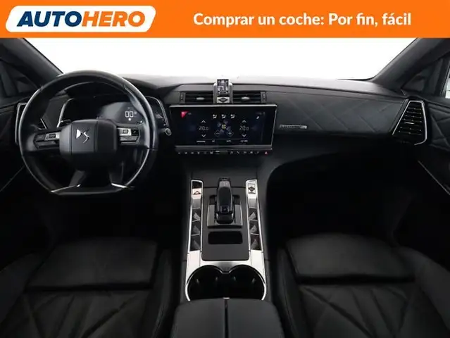 DS Automobiles DS 7 Crossback view 13