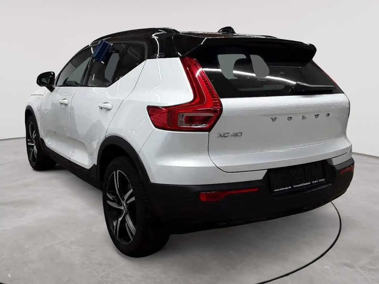Volvo XC40 XC40 T5 Recharge DKG RDesign StandHzg Blanc - 2