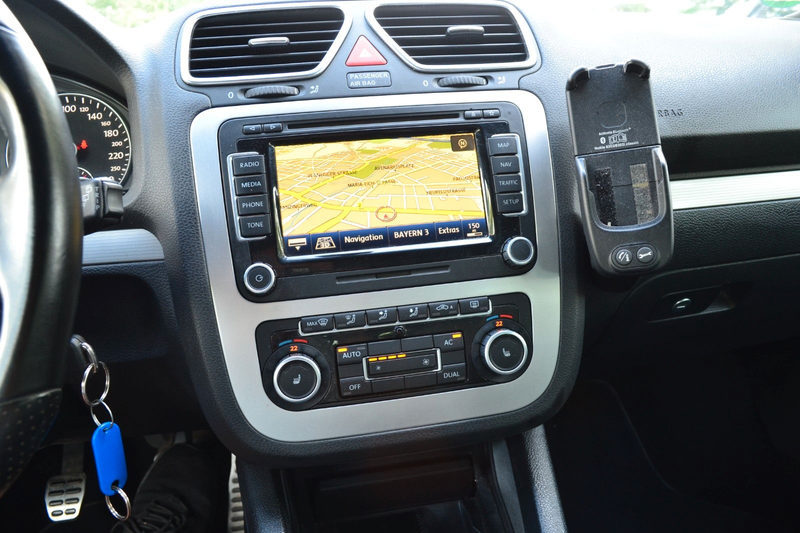 Volkswagen Scirocco 1.4 TSI BMT R-Line — photo 8