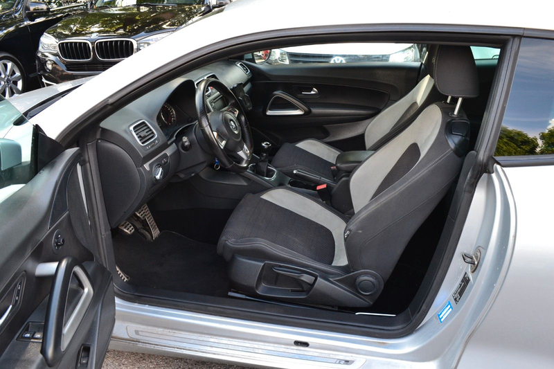 Volkswagen Scirocco 1.4 TSI BMT R-Line — photo 11