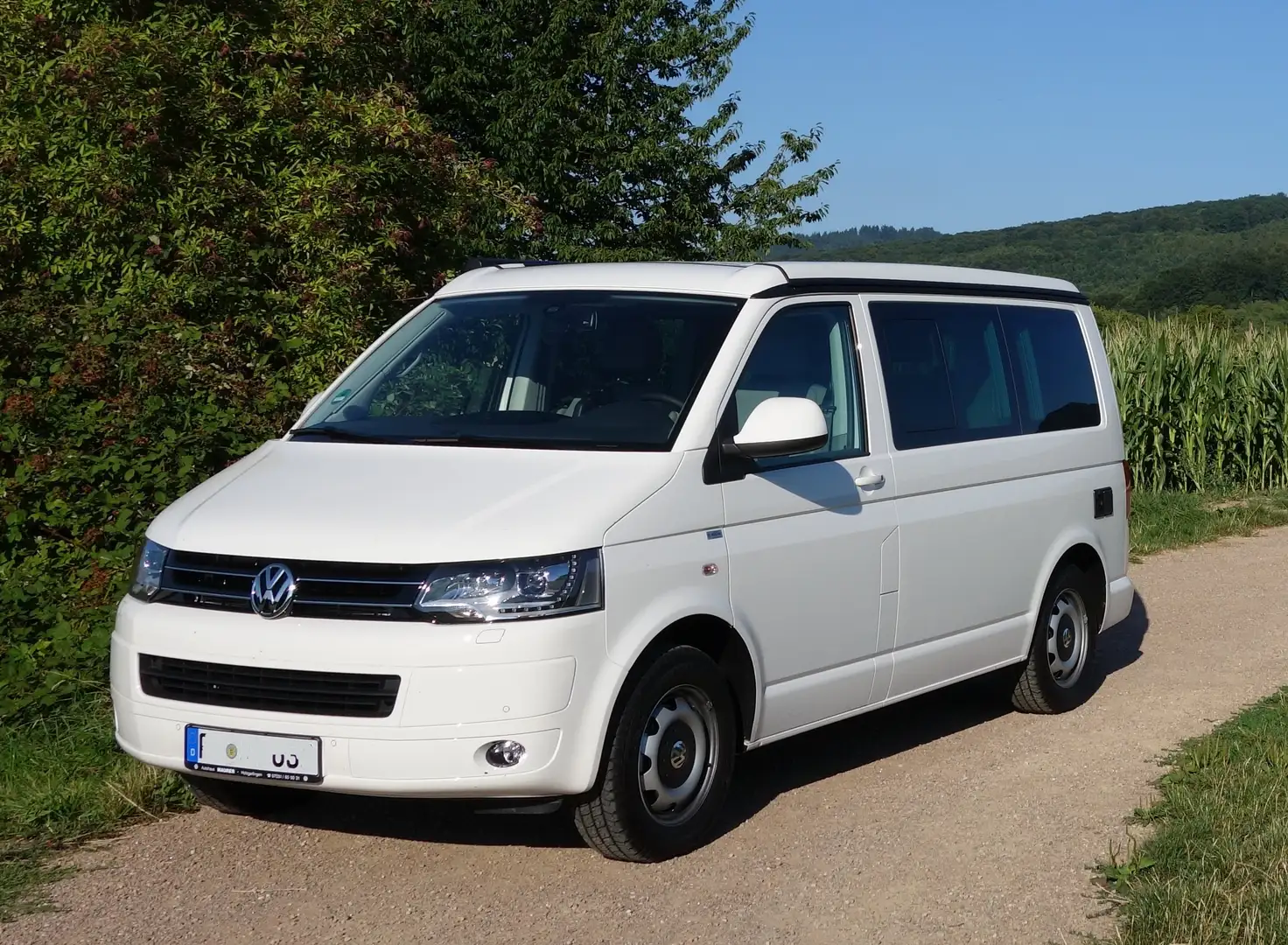 Volkswagen T5 California Comfortline Белый - 1