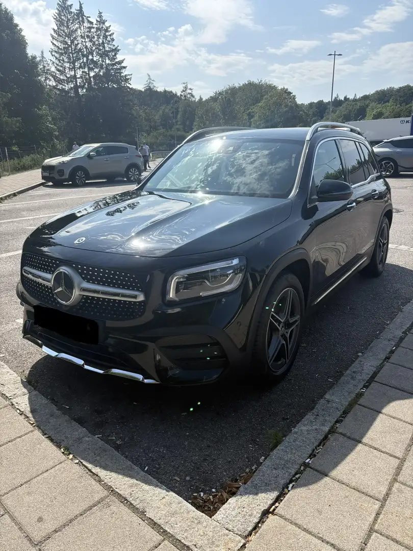 Mercedes-Benz GLB 200 d AMG Line 4MATIC Aut. - 1