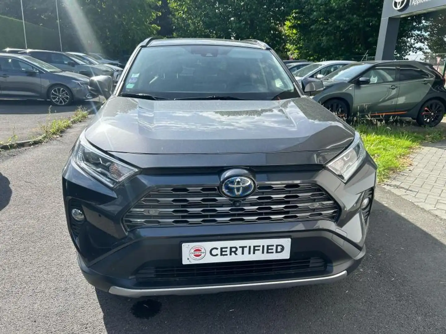 Toyota RAV 4 PREMIUM Zwart - 2