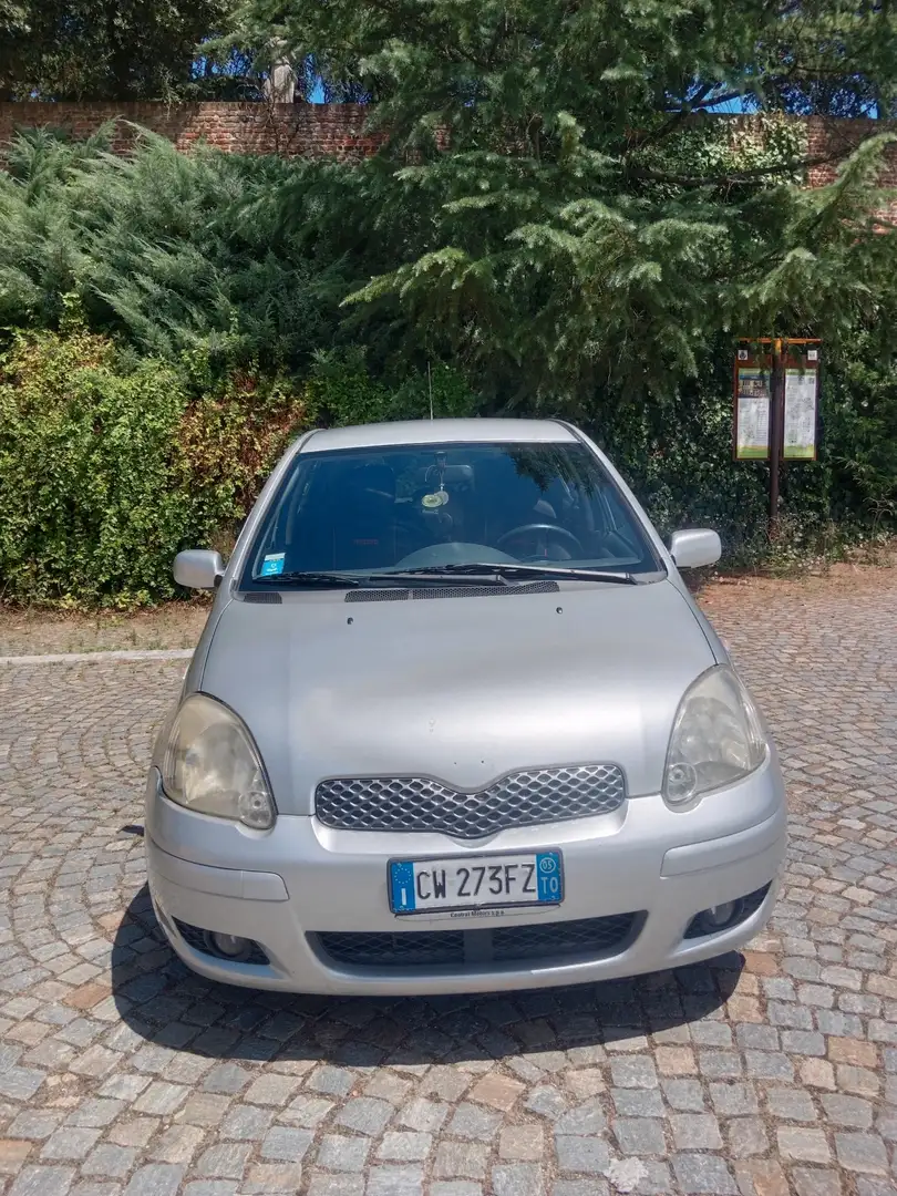 Toyota Yaris 5p 1.3 sol Blue - 2