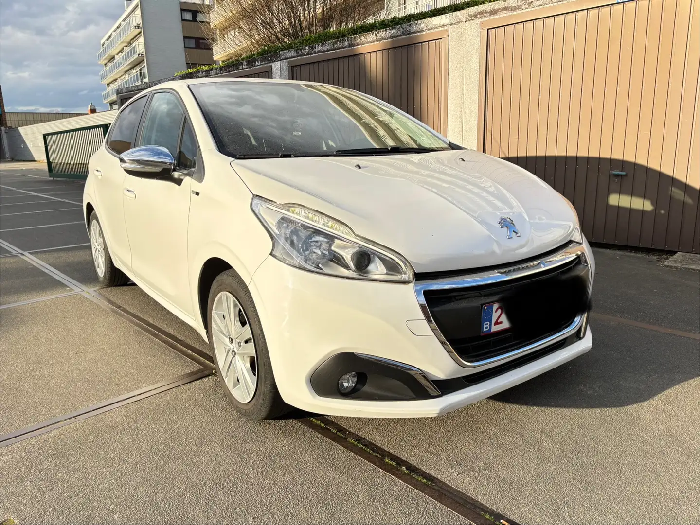Peugeot 208 1.2i PureTech Active - 1