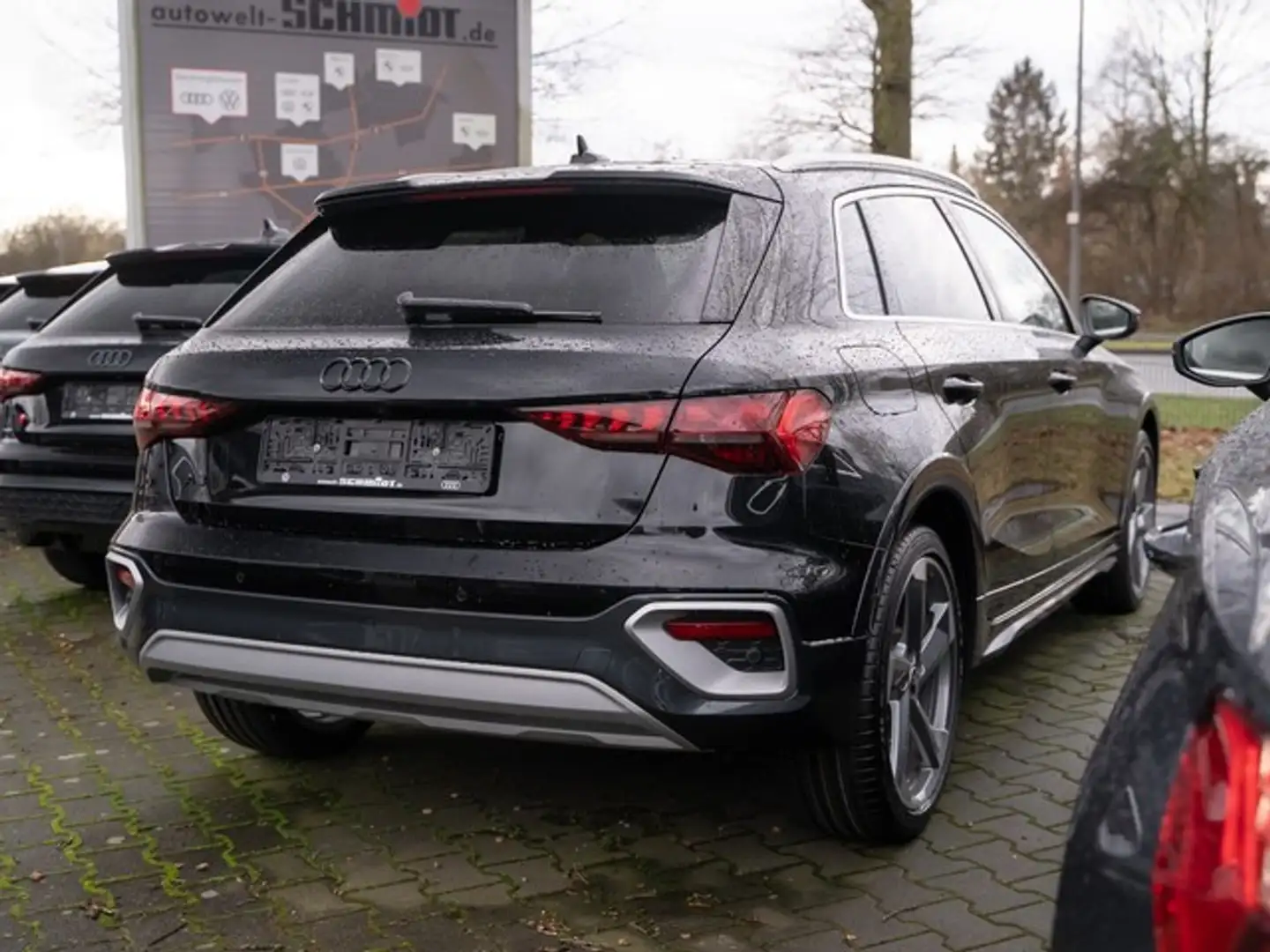 Audi A3 allstreet 35 TDI S line ACC Matrix Navi Busines... Schwarz - 2