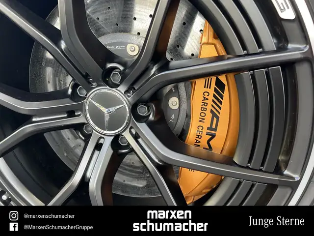 Mercedes-Benz Amg GT view 8