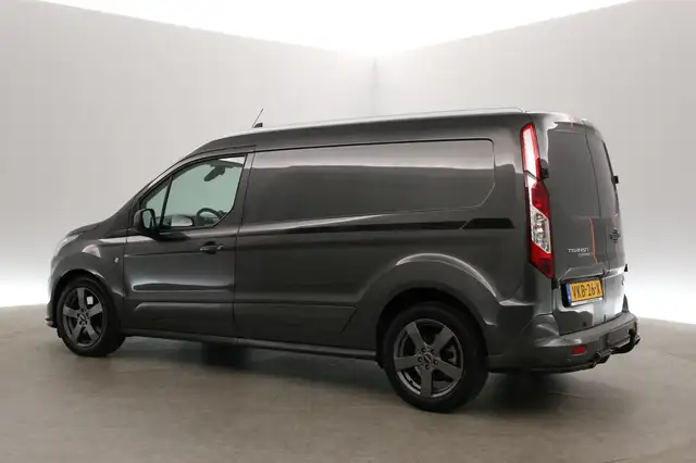 Ford Transit Connect view 4