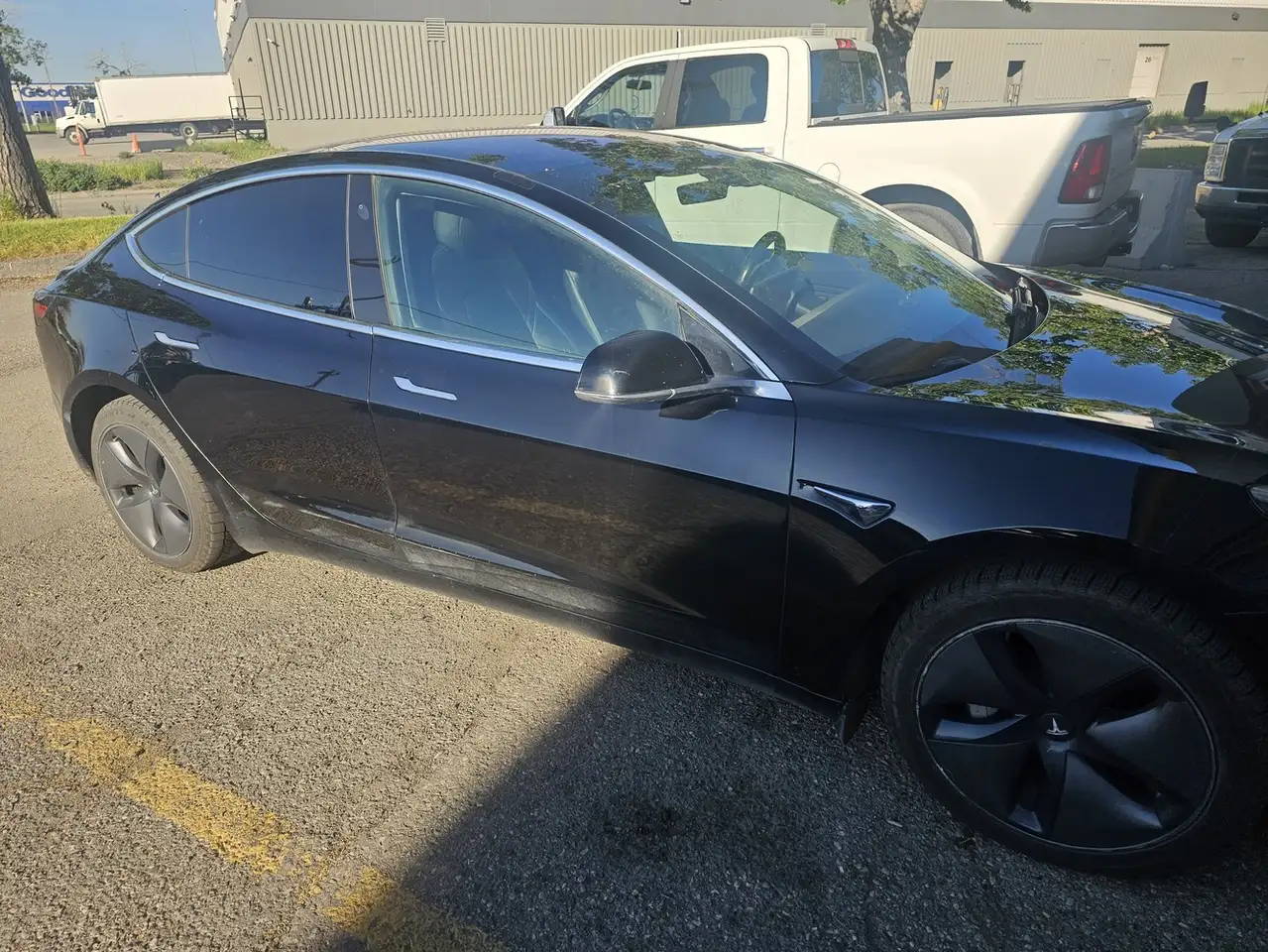 Tesla Model 3 fotografie Tesla Model 3