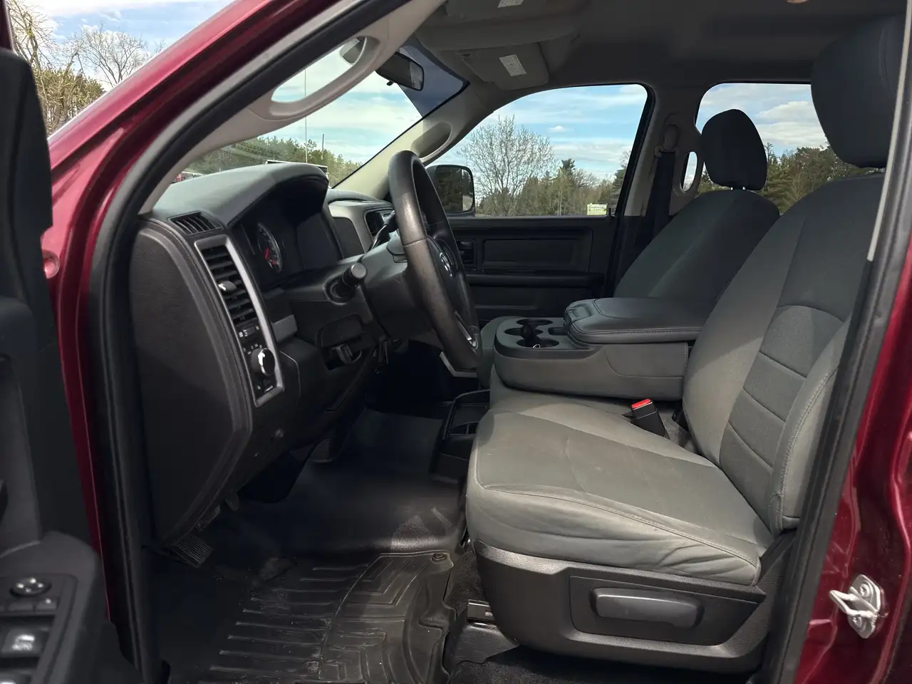 RAM 1500 снимка RAM 1500