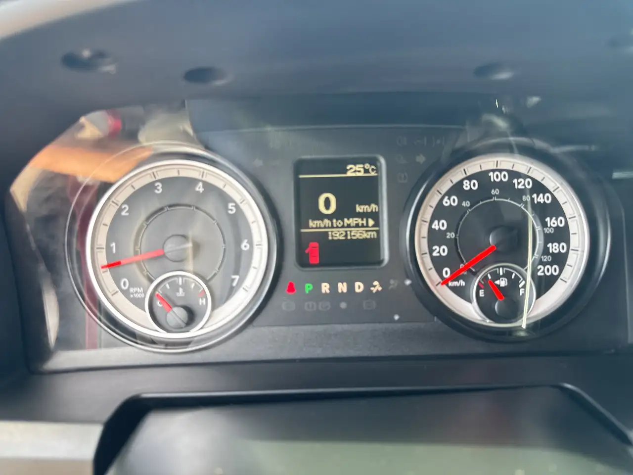 RAM 1500 снимка RAM 1500