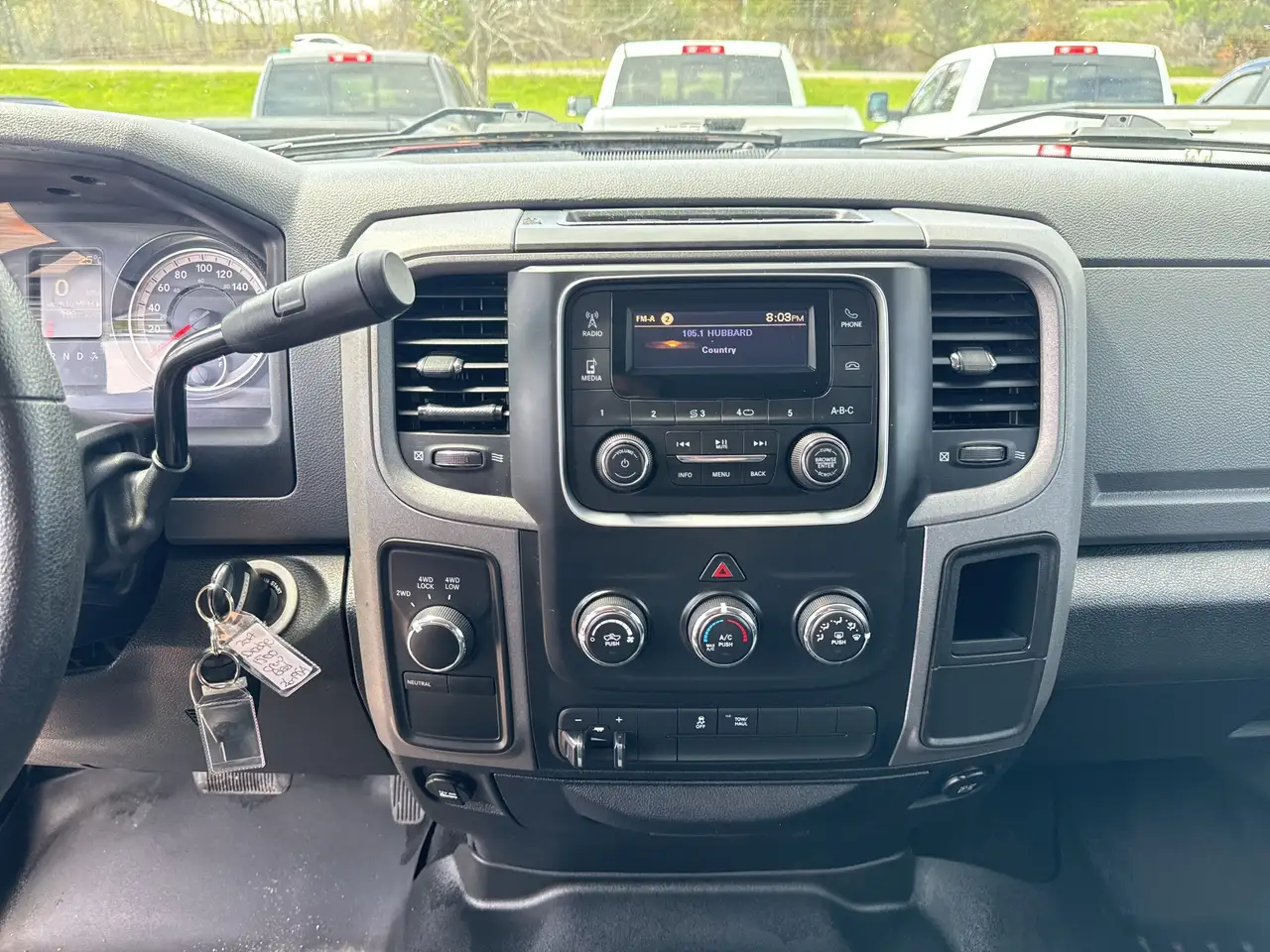 RAM 1500 снимка RAM 1500