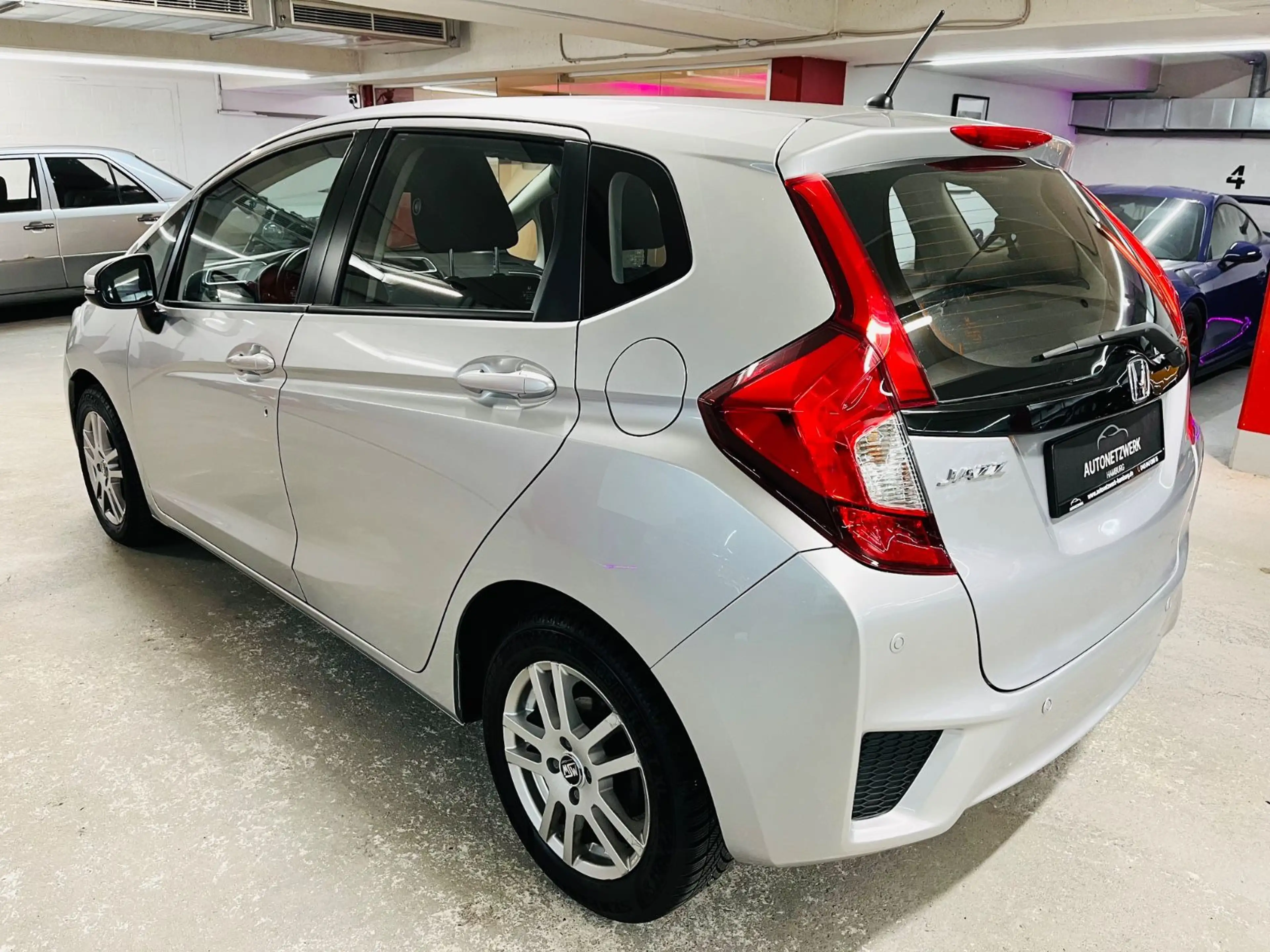 Honda Jazz 1.3 i-VTEC Trend Klima | Sitzheizung | Alu — photo 4