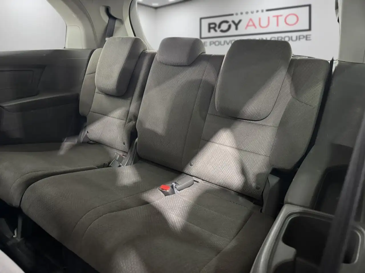 Honda Odyssey снимка Honda Odyssey