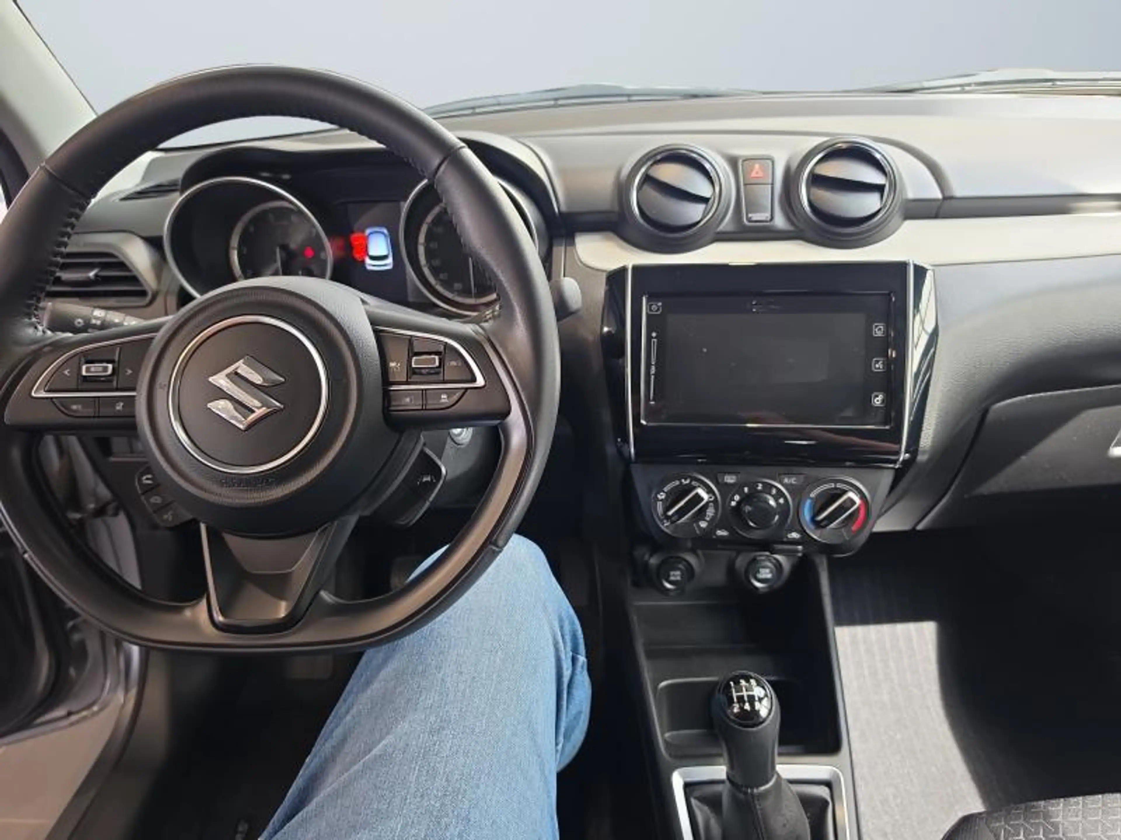 Suzuki Swift 1.2i SHVS GL 12V 83 Hp — photo 15