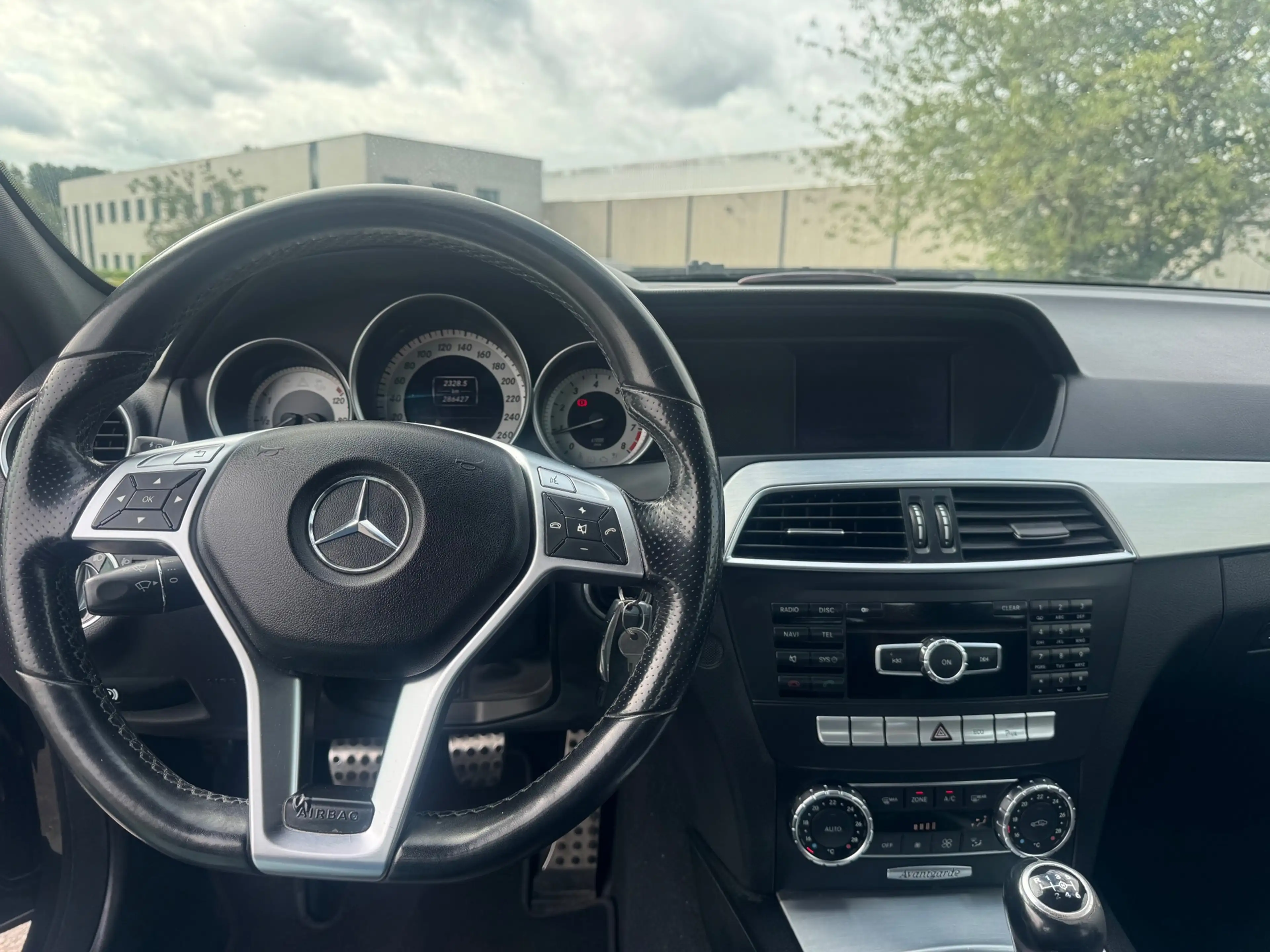 Mercedes-Benz C 180 | 2011 | Business Class Avantgarde | APK | — photo 15