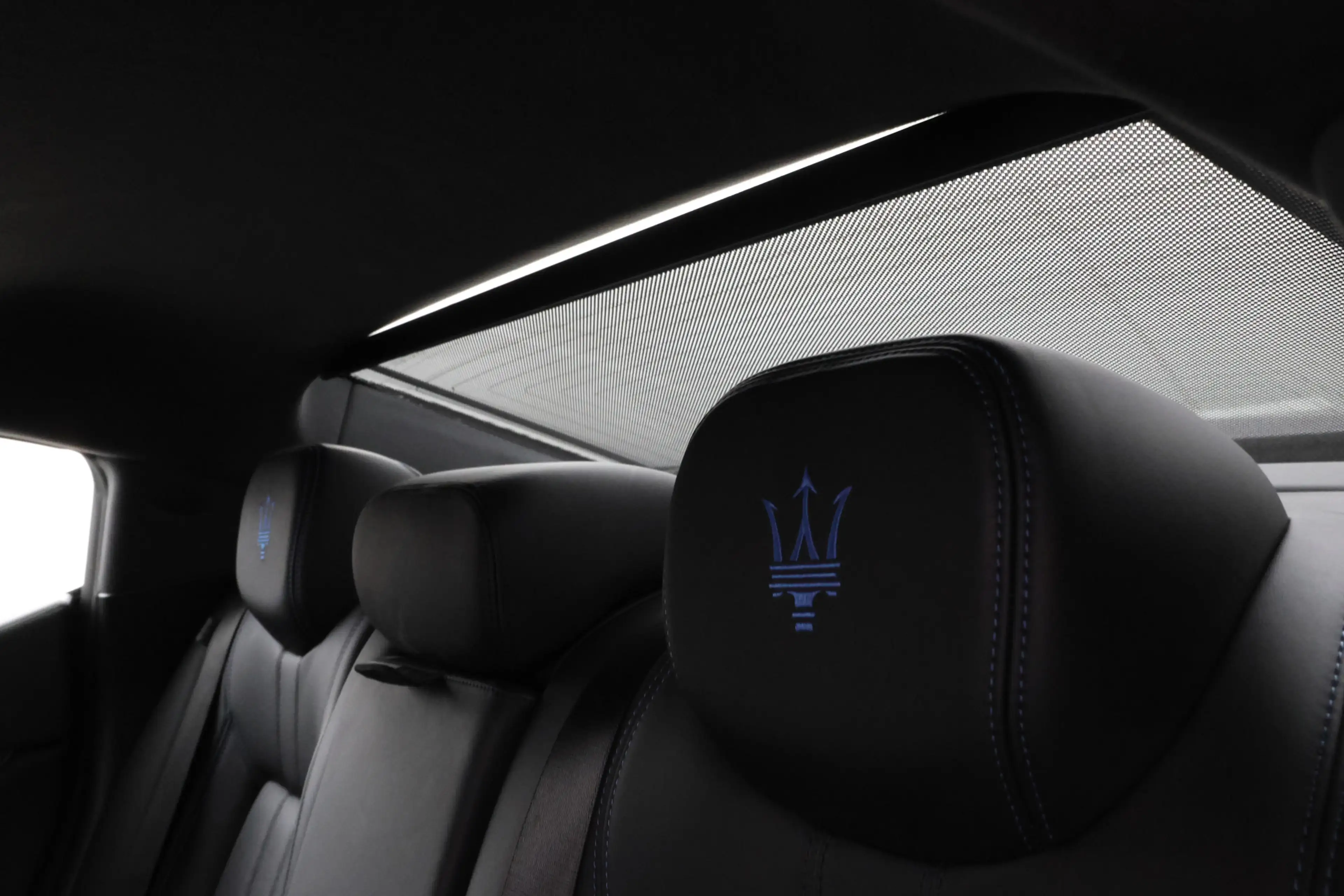 Maserati Ghibli 2.0 MHEV GranSport Schuif/Kanteldak, 360 Camera, V — photo 48