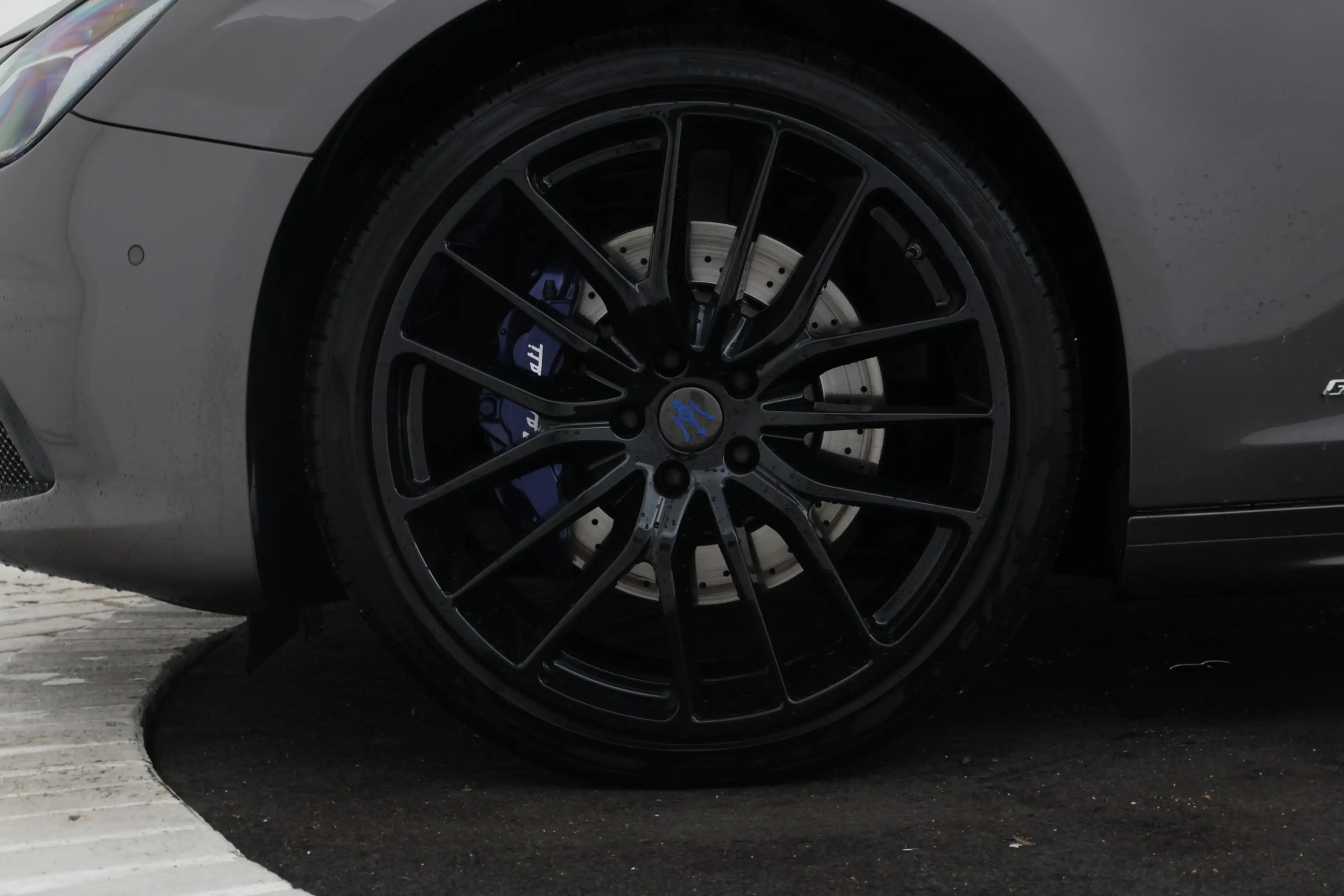 Maserati Ghibli 2.0 MHEV GranSport Schuif/Kanteldak, 360 Camera, V — photo 8