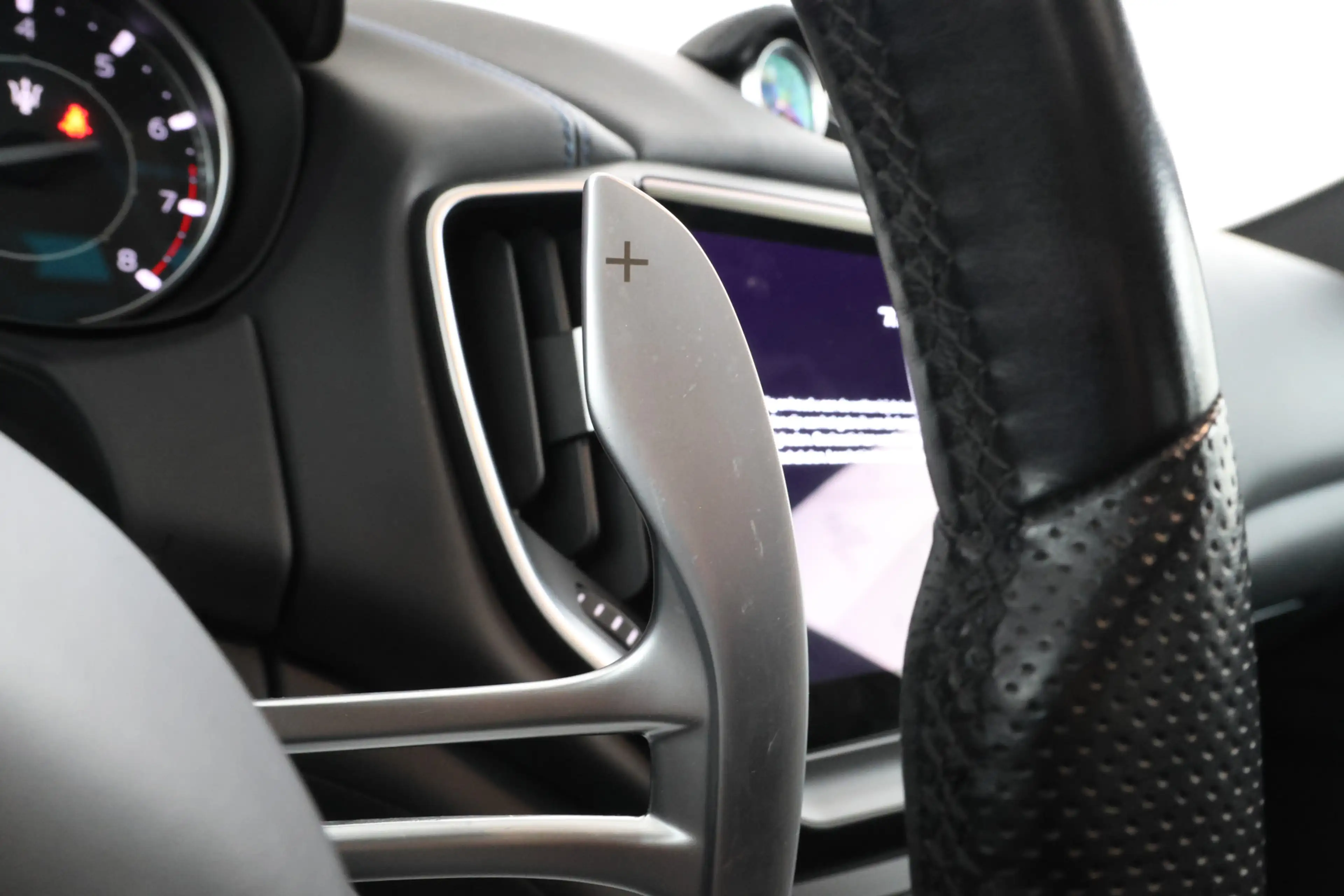 Maserati Ghibli 2.0 MHEV GranSport Schuif/Kanteldak, 360 Camera, V — photo 29