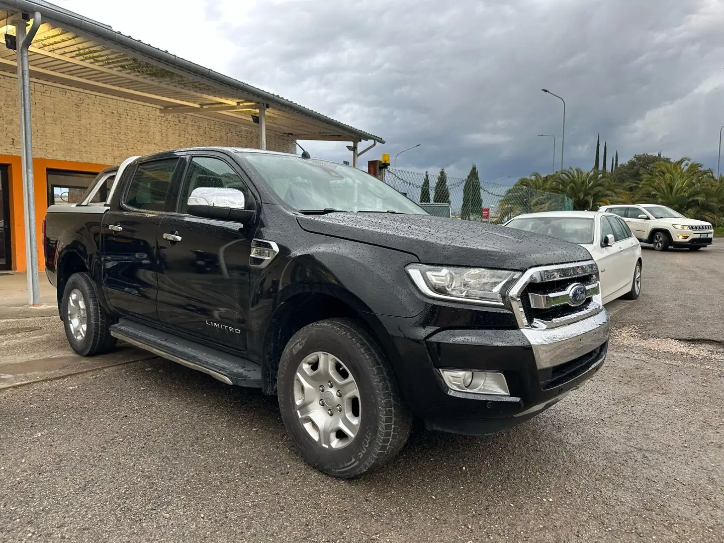 Ford Ranger 3.2 TDCi DC Limited 5pt. Negro - 1