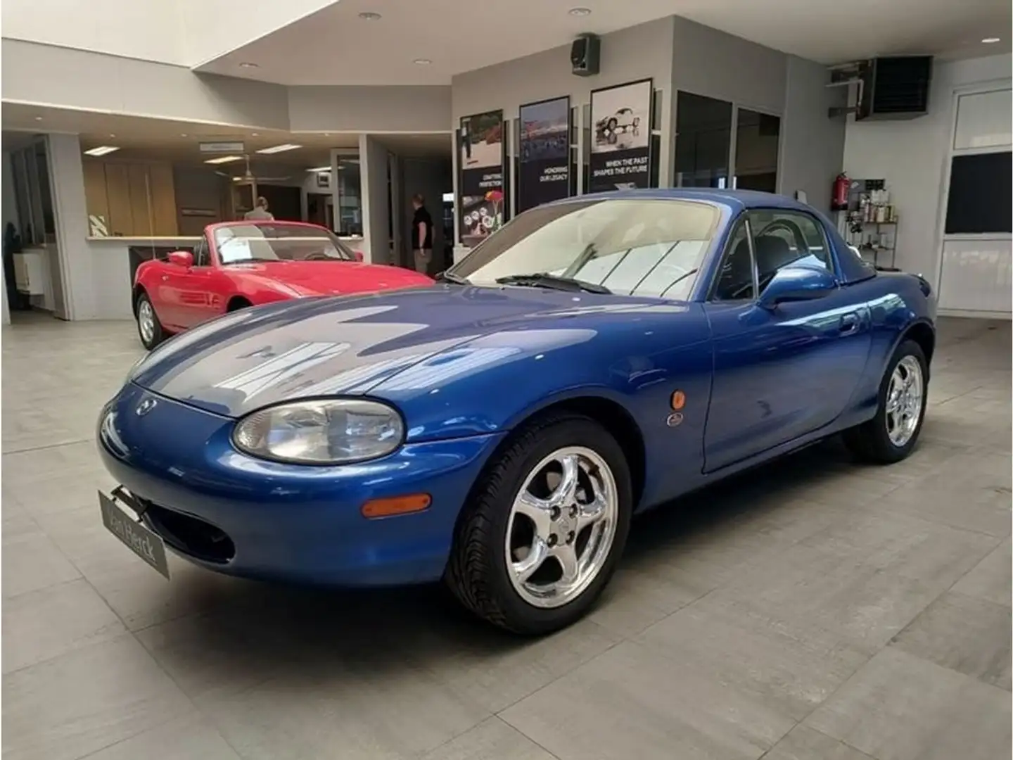 Mazda MX-5 1.8i  16V  Limited Edition "10th Anniversary" nr. Bleu - 1