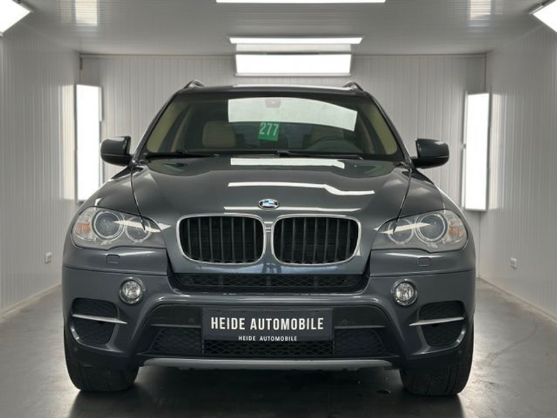 BMW X5 xDrive30d NaviProf Leder Bi Xenon Tempomat — photo 3