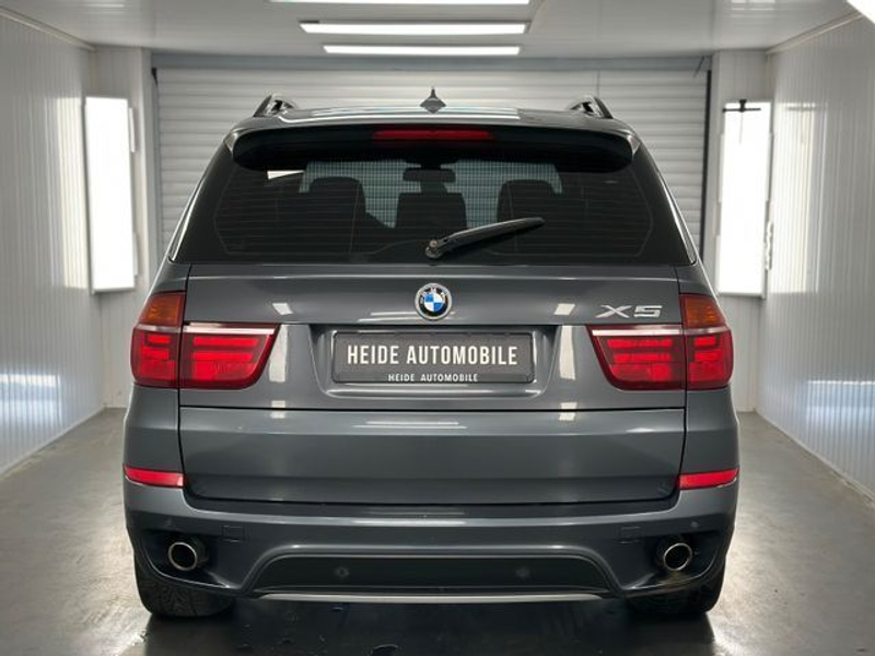 BMW X5 xDrive30d NaviProf Leder Bi Xenon Tempomat — photo 4