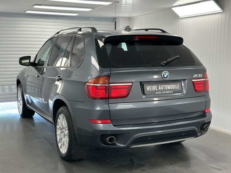 BMW X5 xDrive30d NaviProf Leder Bi Xenon Tempomat — photo 6