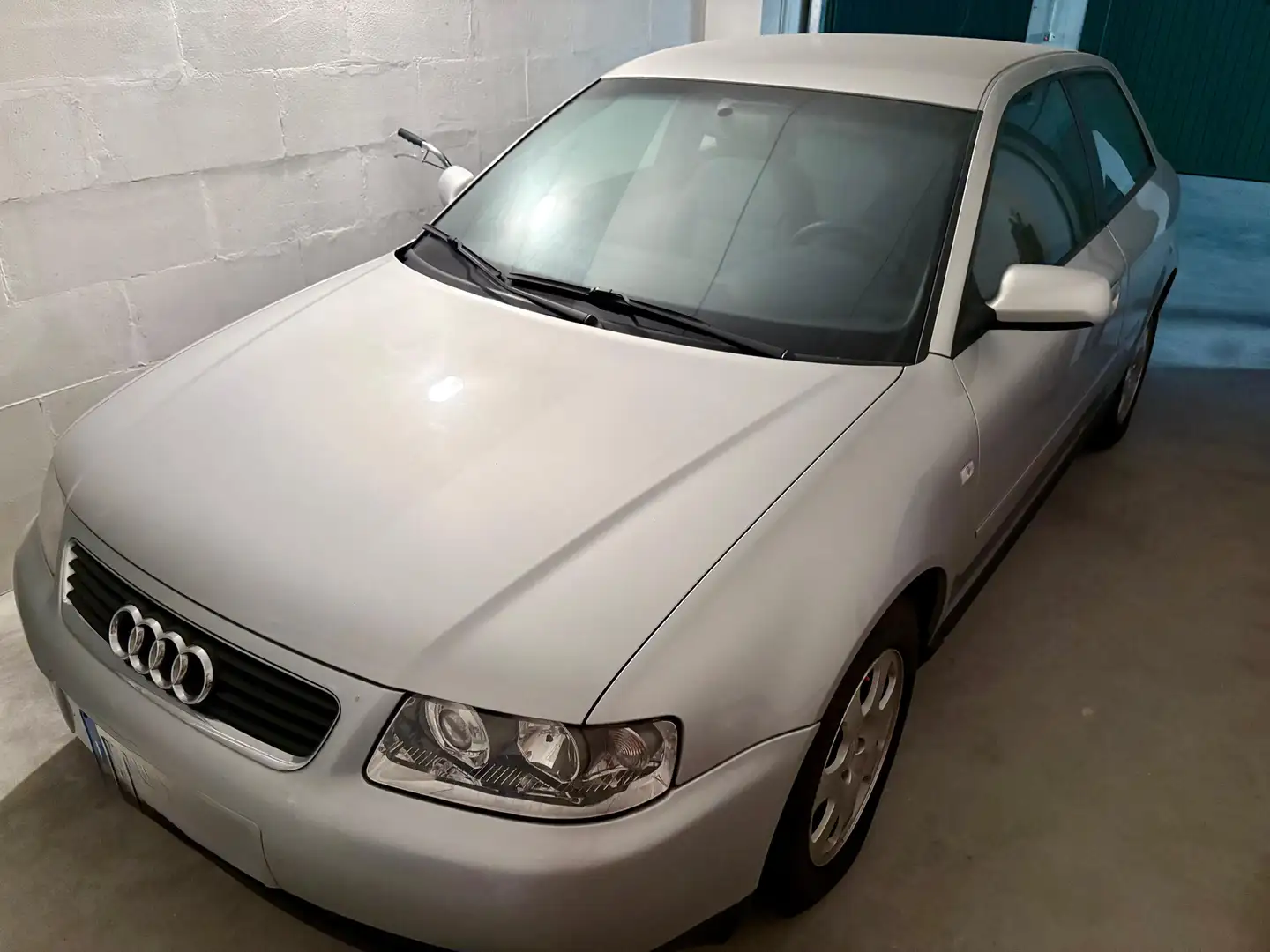 Audi A3 AUDI A3 1.8 20V cat 3p. Attraction Argent - 2
