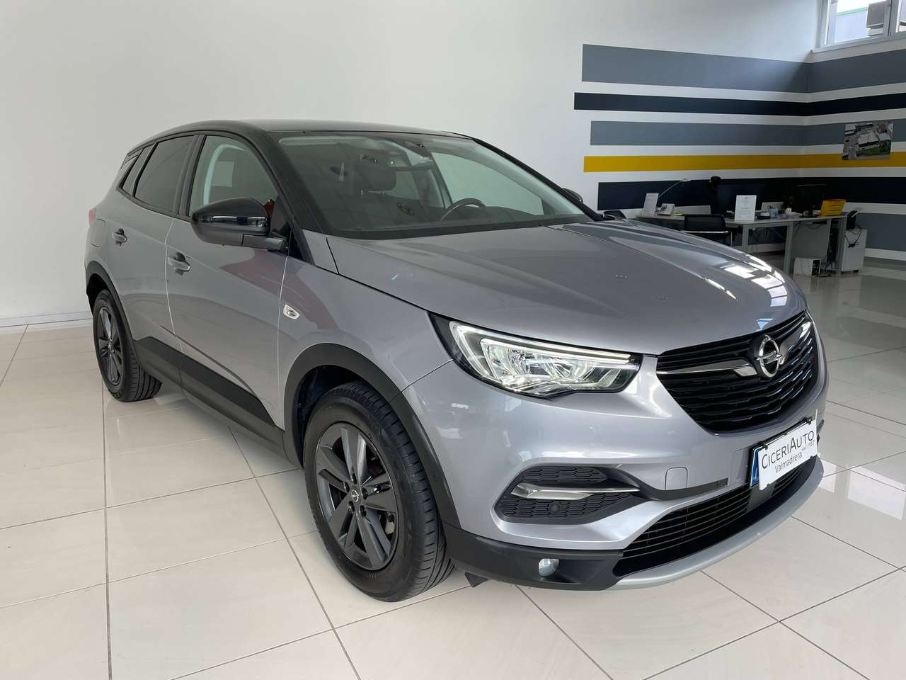 Opel Grandland X 1.5 ecotec Design Line  GANCIO TRAINO