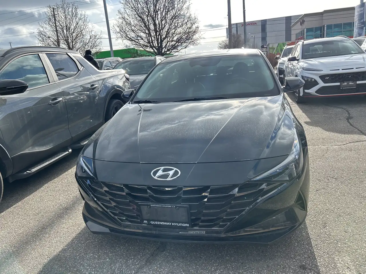 Hyundai ELANTRA снимка Hyundai ELANTRA