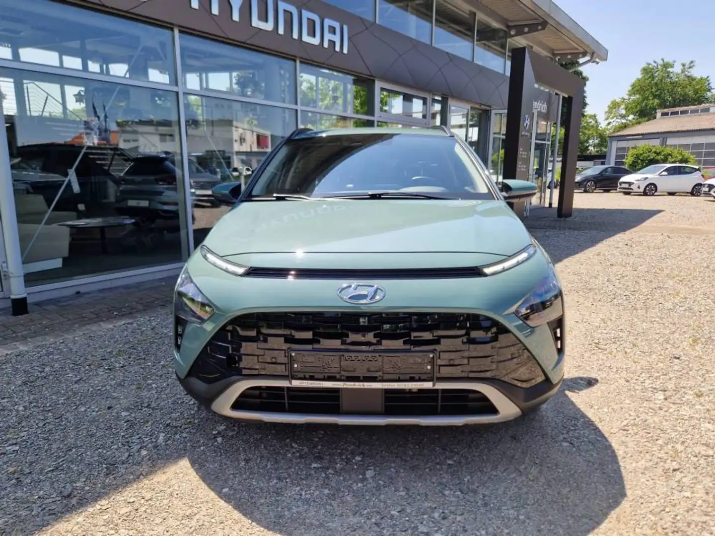 Hyundai BAYON (MJ23) 1.0 T-Gdi (120PS) 48V DCT P Grün - 2