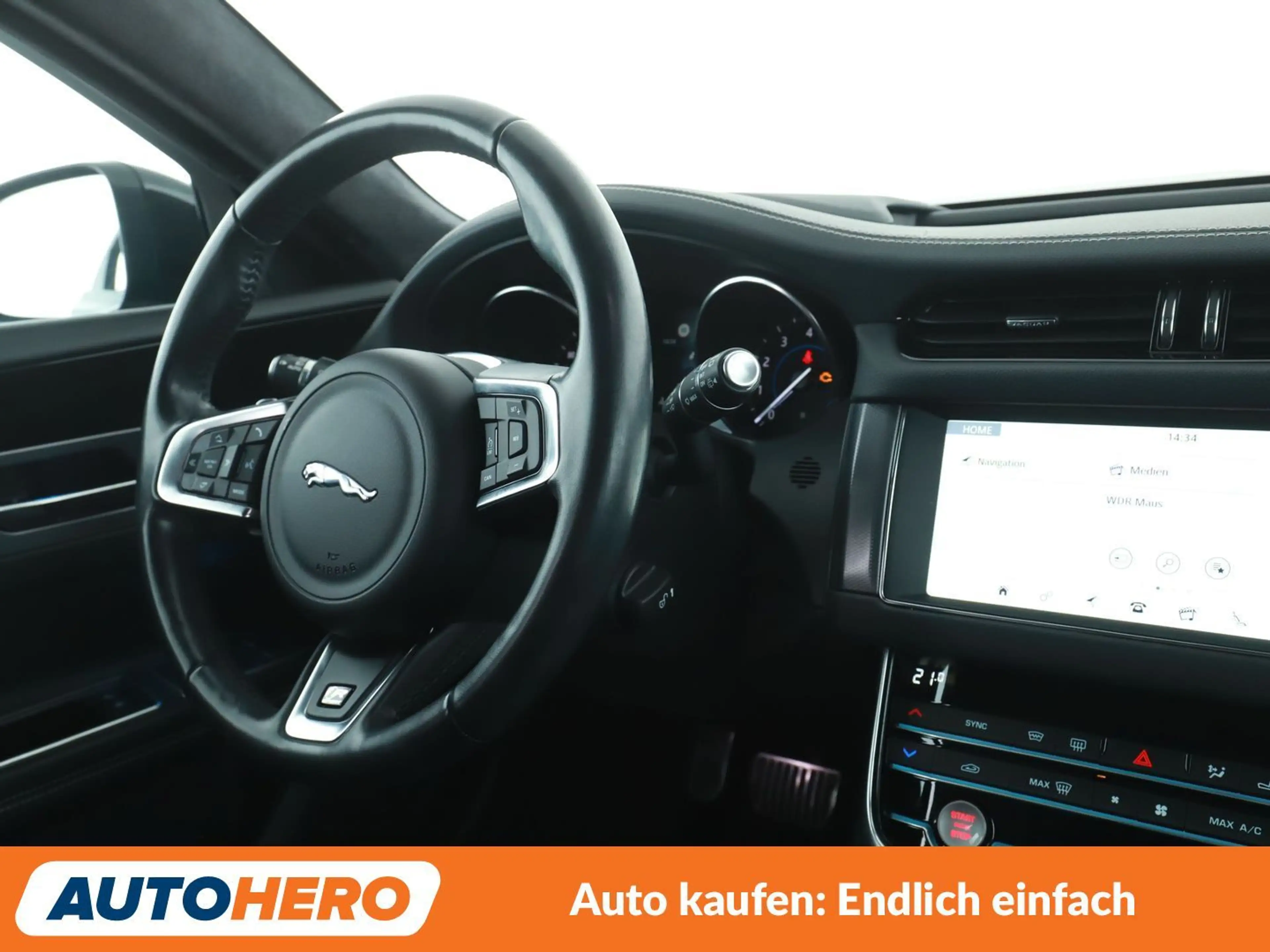 Jaguar XF 30t R-Sport AWD Aut.*NAVI*TEMPO*XENON*CAM*SHZ*PDC* — photo 13
