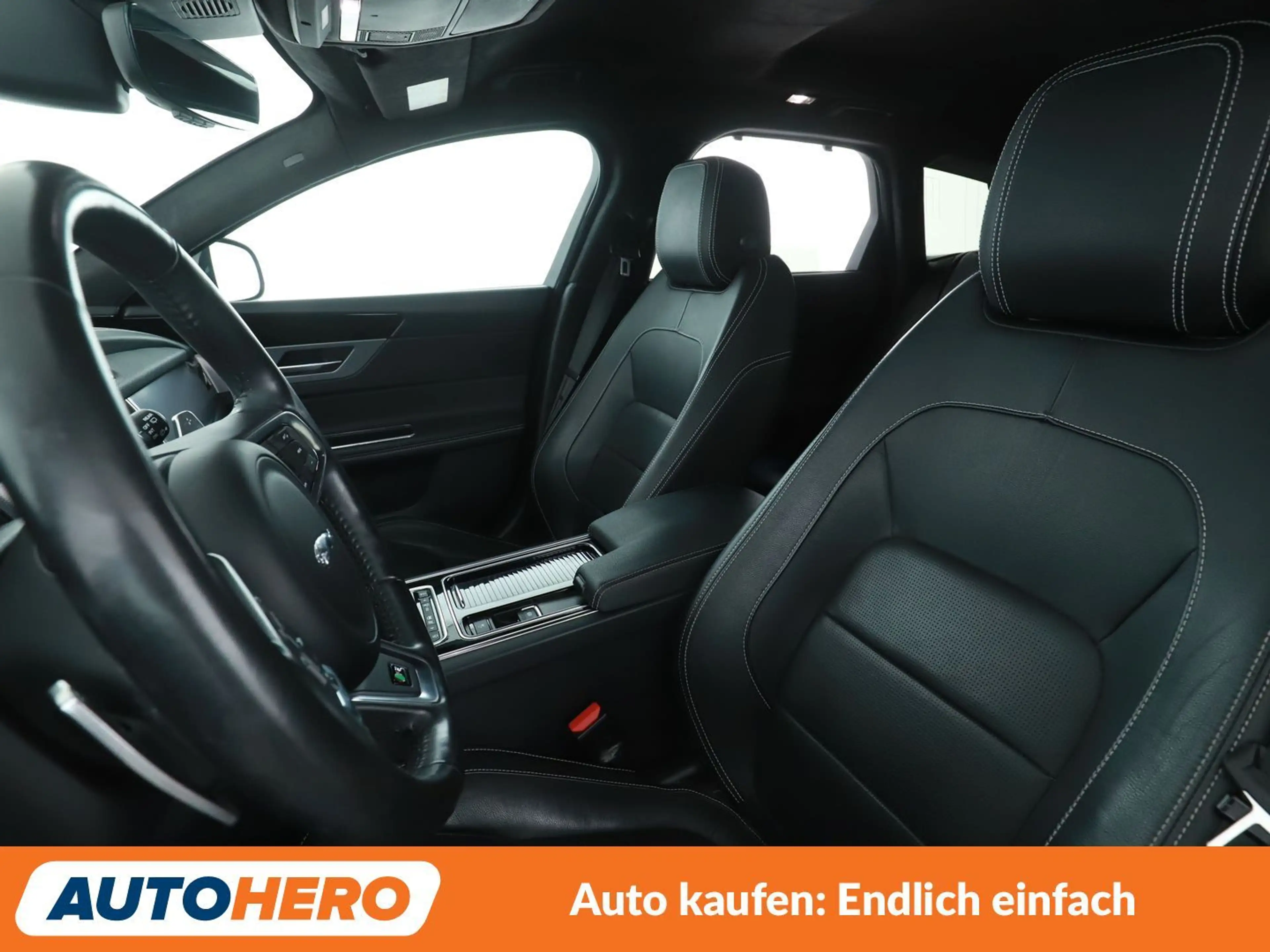 Jaguar XF 30t R-Sport AWD Aut.*NAVI*TEMPO*XENON*CAM*SHZ*PDC* — photo 10