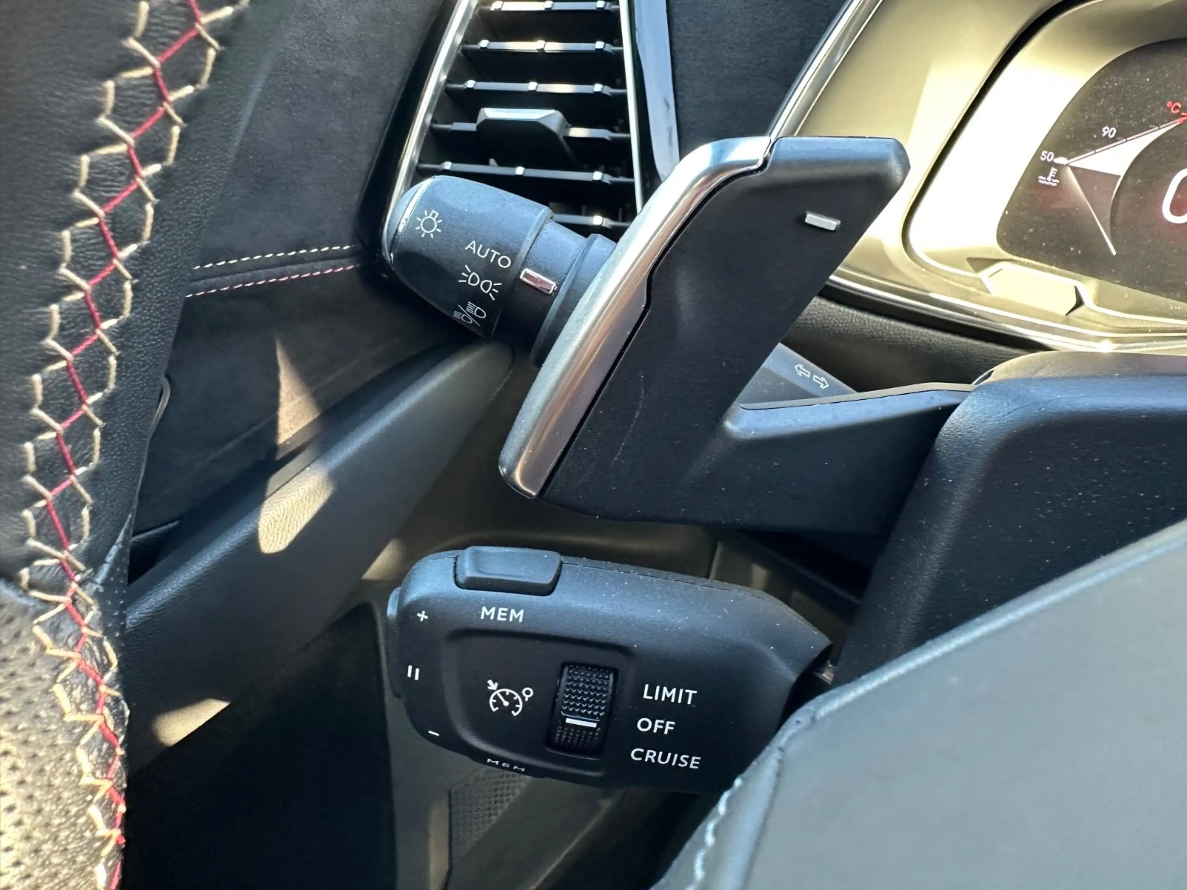 DS Automobiles DS 7 Crossback DS7 PERFORMANCE LINE + BlueHDi +AHK+elektr.Heck. — photo 11