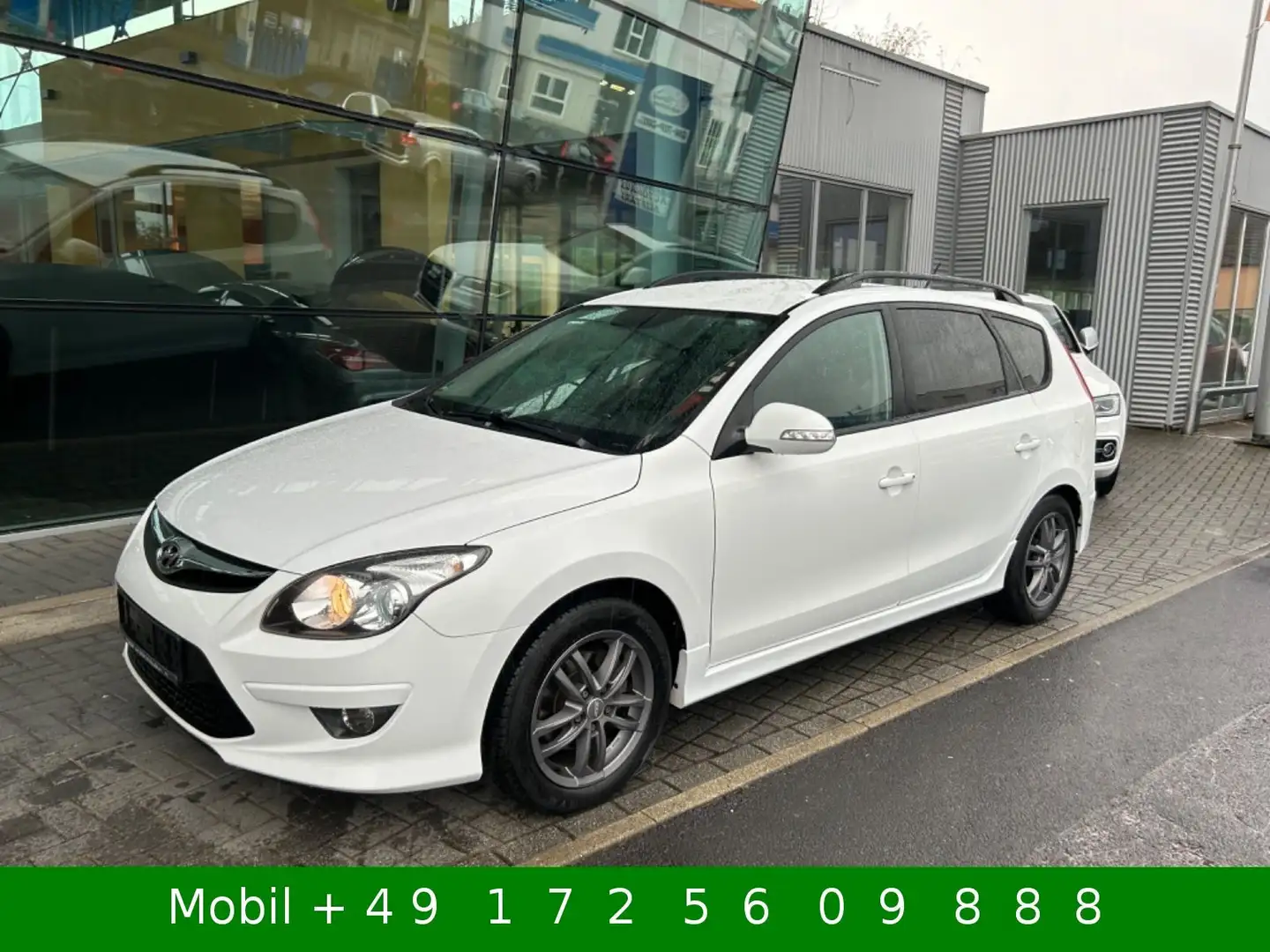Hyundai i30 cw Style AHK Weiß - 2