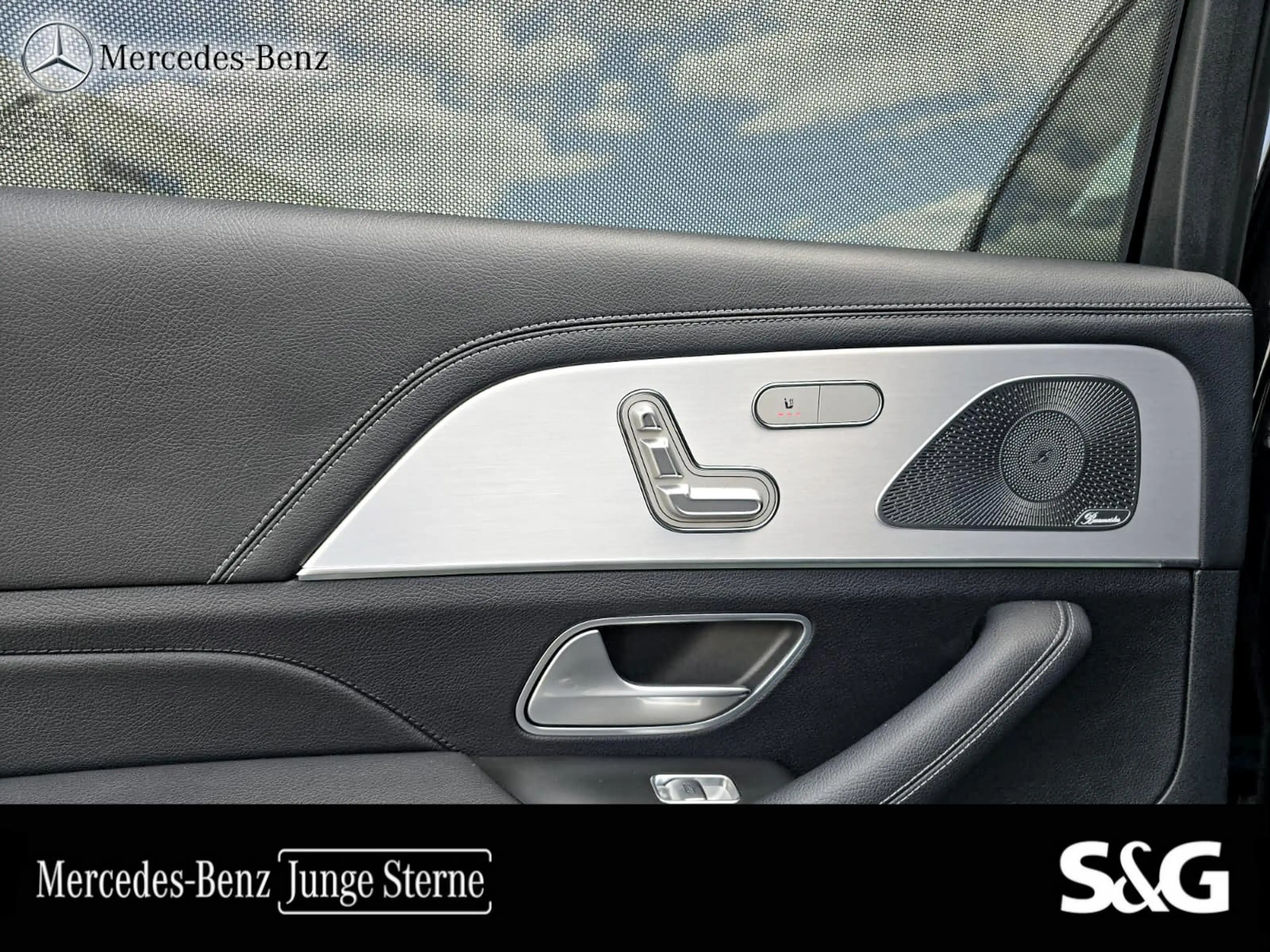 Mercedes-Benz GLS 350 d 4M AMG AHK+M-LED+HUD+360°+Panoschieb. — photo 13
