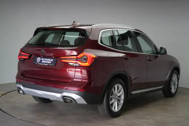 BMW X3 view 6