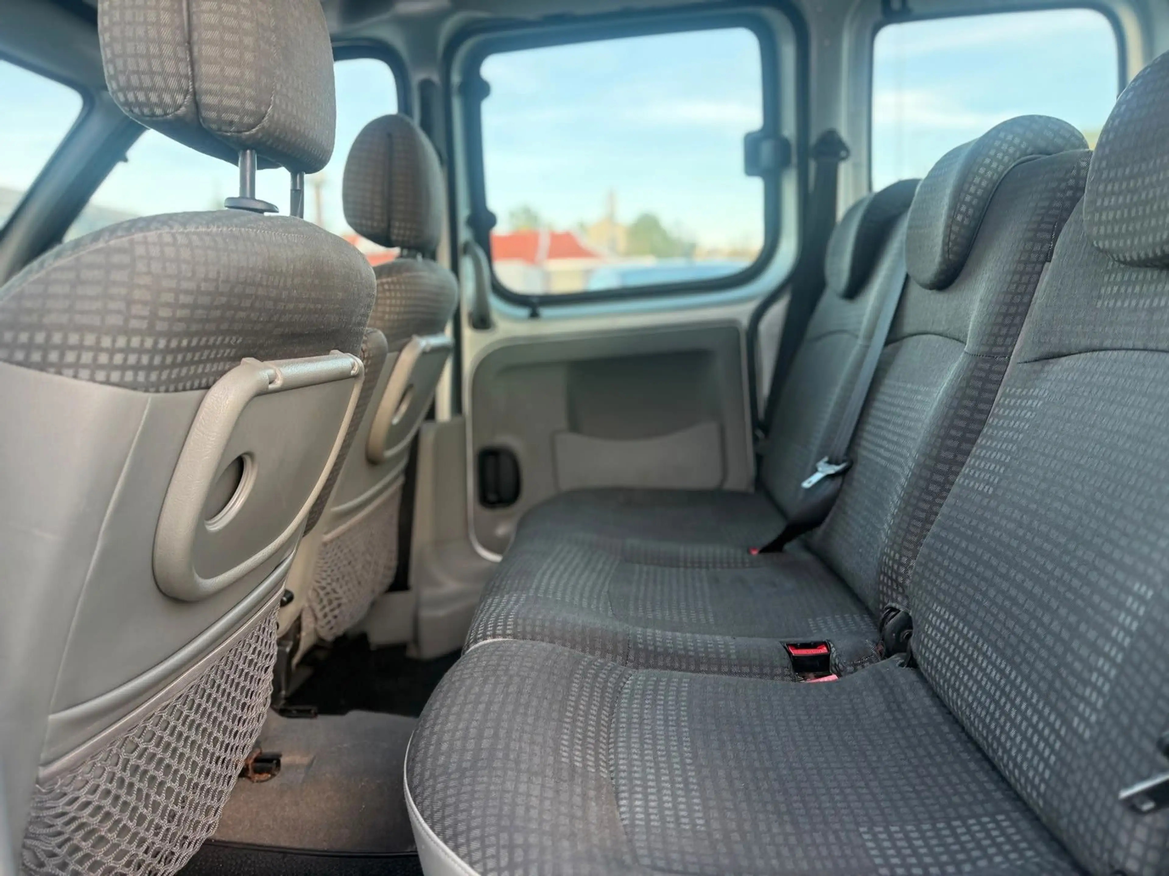 Renault Kangoo 4X4 AHK — photo 7