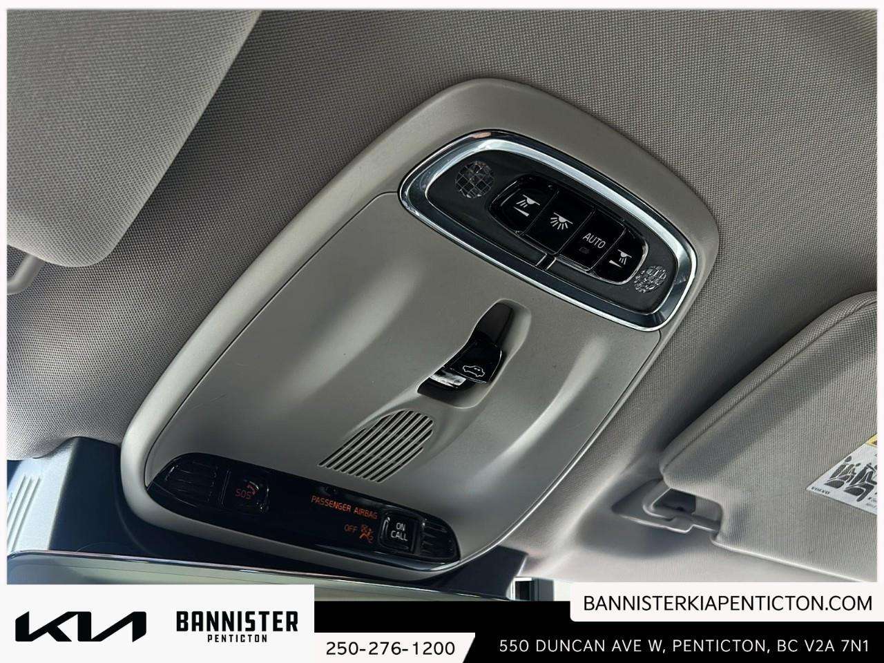 2017 Volvo XC90 T6 Momentum thumb 20