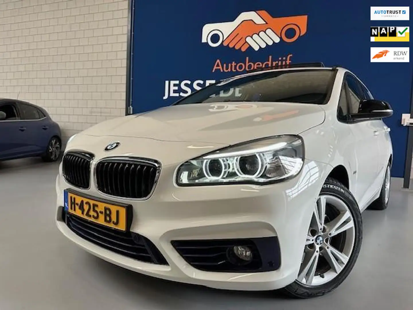 BMW 218 2-serie Active Tourer 218i Centennial High Executi Bianco - 1