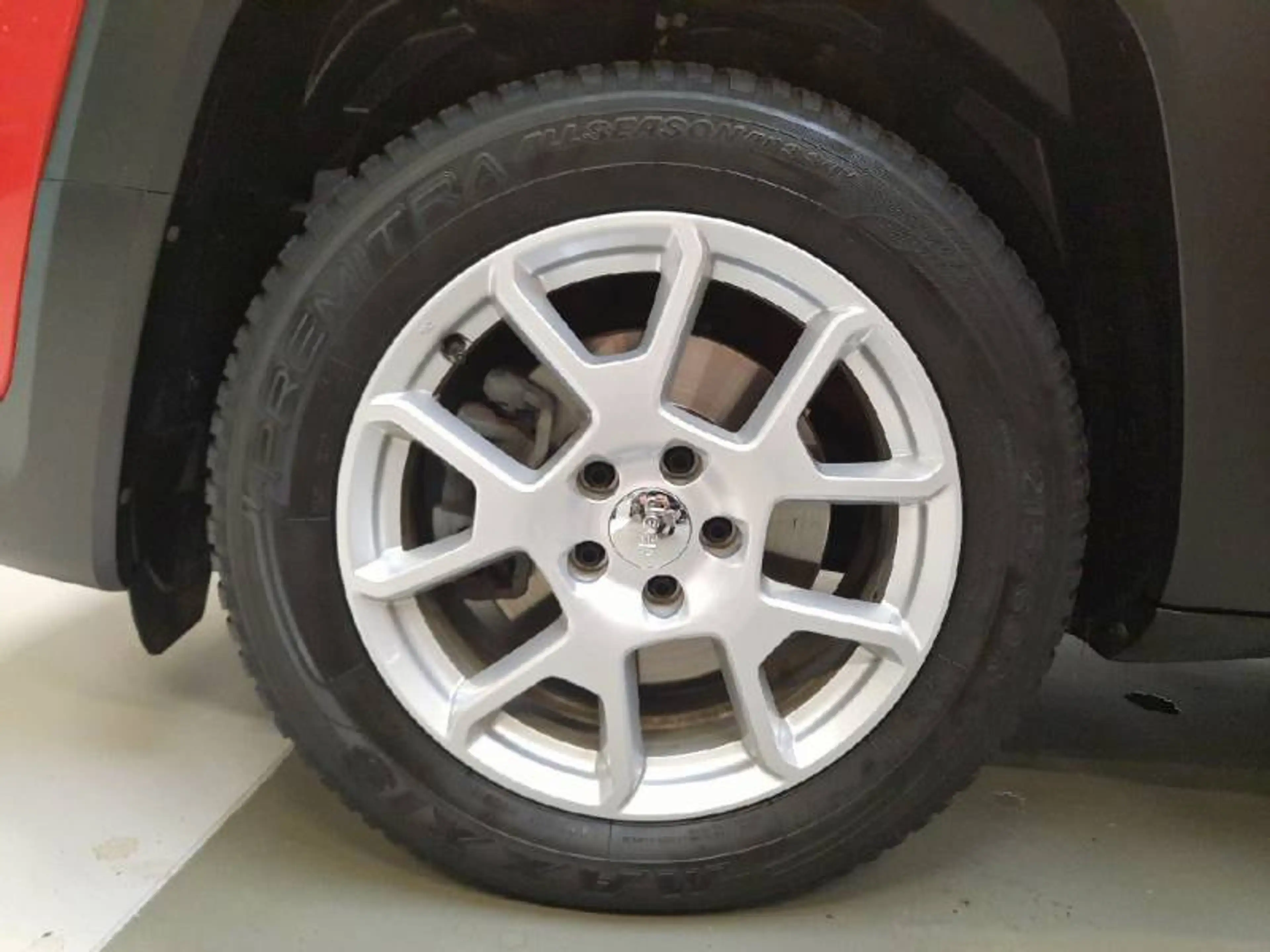 Jeep Renegade 1 1.5 Turbo T4 130 4x2 MHEV DCT7 Limited — photo 11