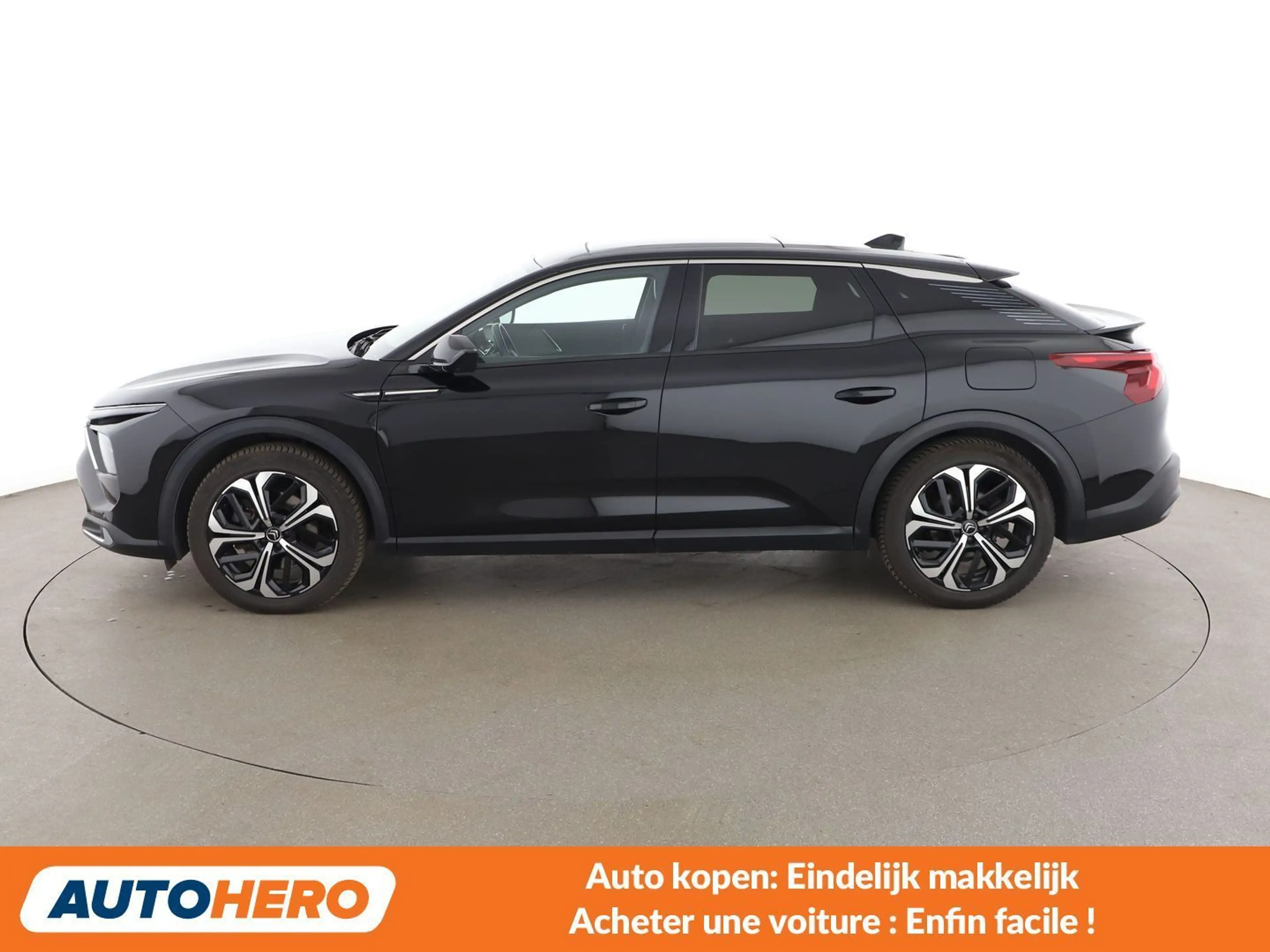 Citroen C5 X 1.6 Plug-in Hybrid Shine Pack — photo 3