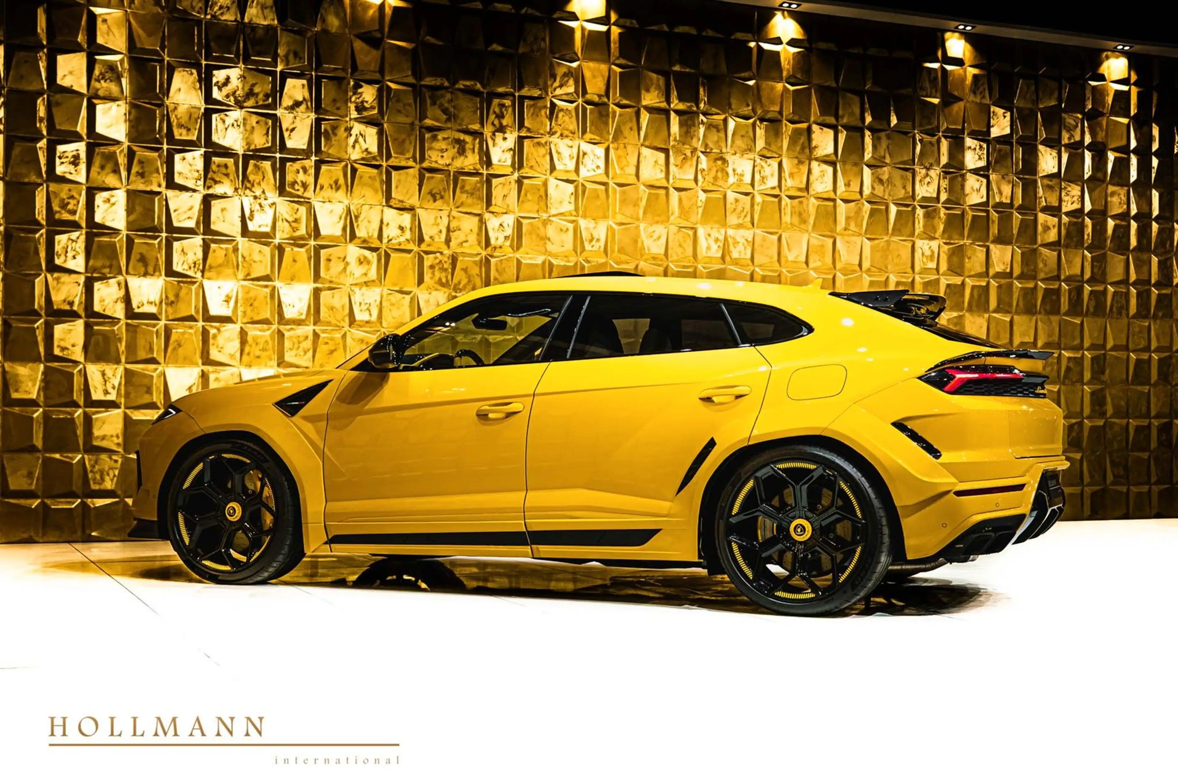 Lamborghini Urus SE+NOVITEC+ ESTESO WIDEBODY + — photo 8