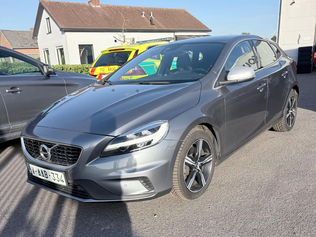 Volvo V40