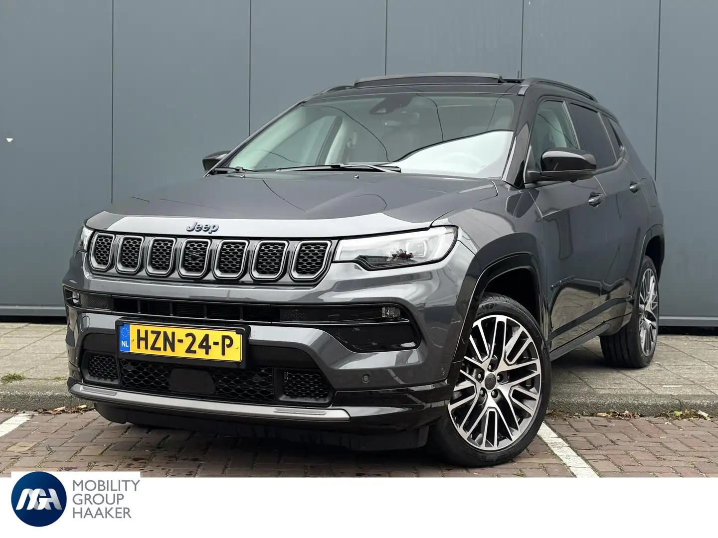 Jeep Compass 4xe 240 Plug-in Hybrid Electric Summit 360 graden Gris - 1