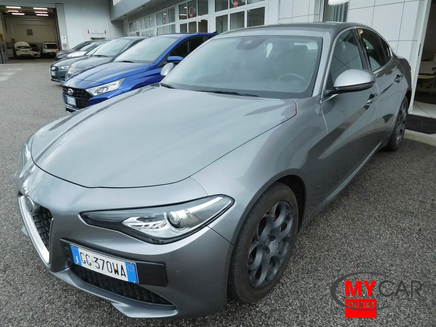 Alfa Romeo Giulia 2.2 Turbodiesel 190 CV AT8 Executive Grey - 1